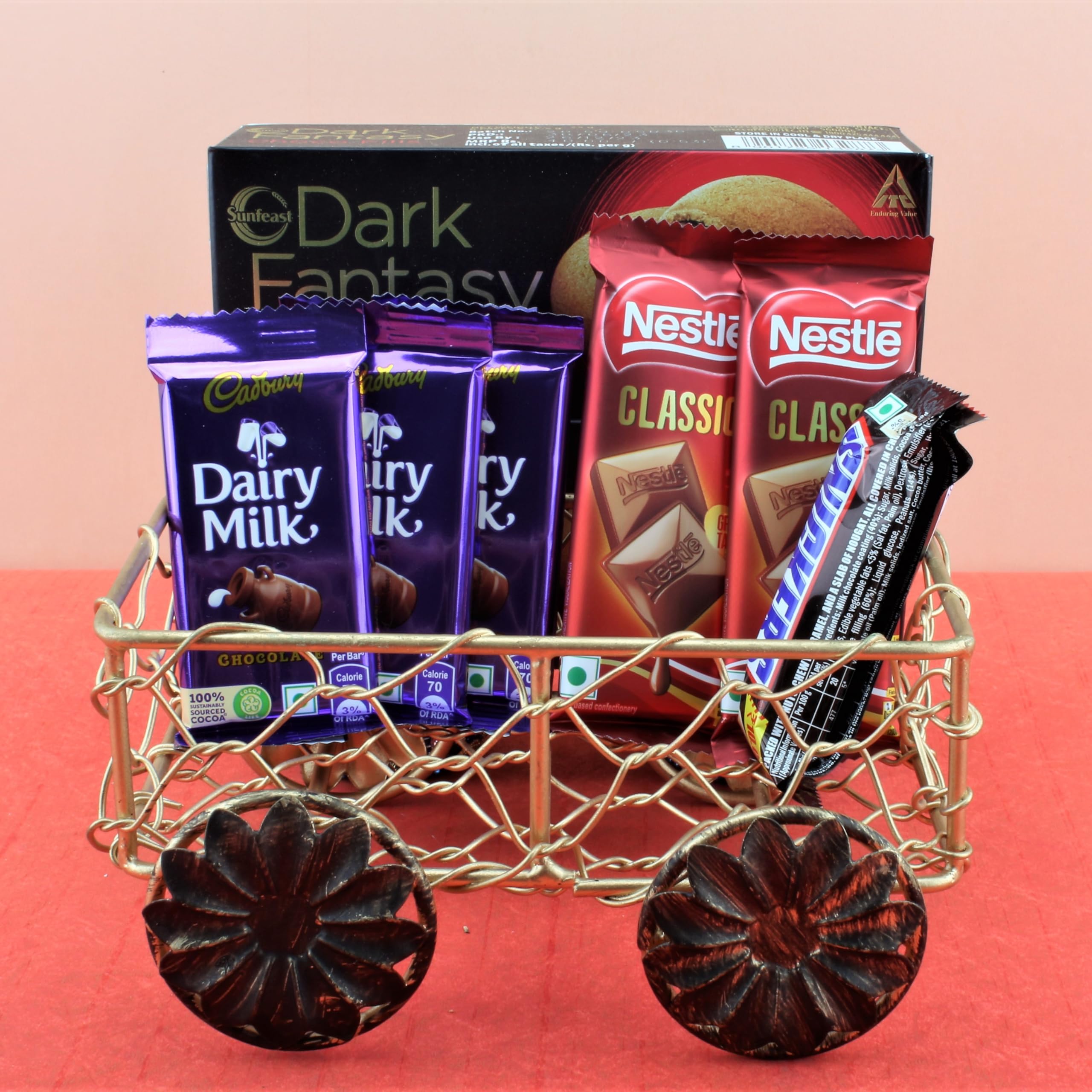 SFU E Com Chocolate Lover'S Paradise | Chocolate Gift Hamper For Rakhi, Diwali, Christmas, New year, Birthday, Anniversary | 04