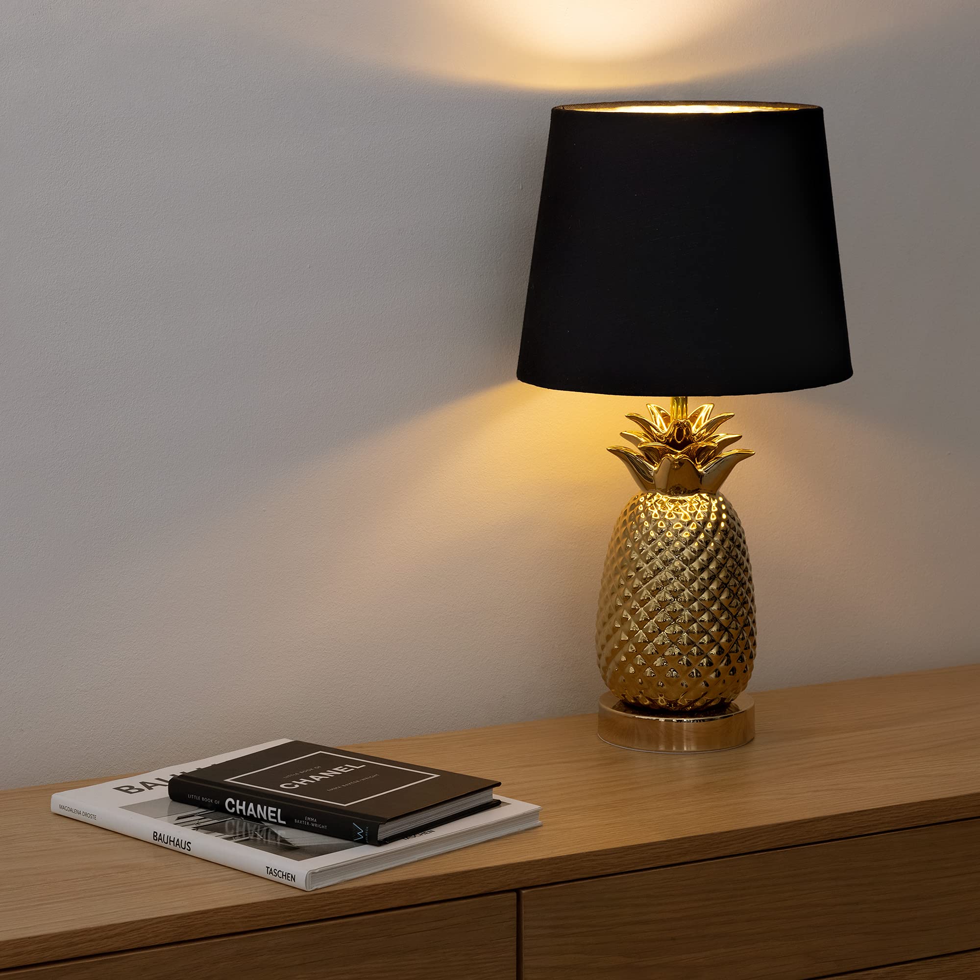 Navaris Set 2x Paralume Lampada in Tessuto Nero Interno Dorato - Para Lume Abatjour Luce da Tavolo Lampadina E14 - Paralumi Neri Ø172-137x152mm