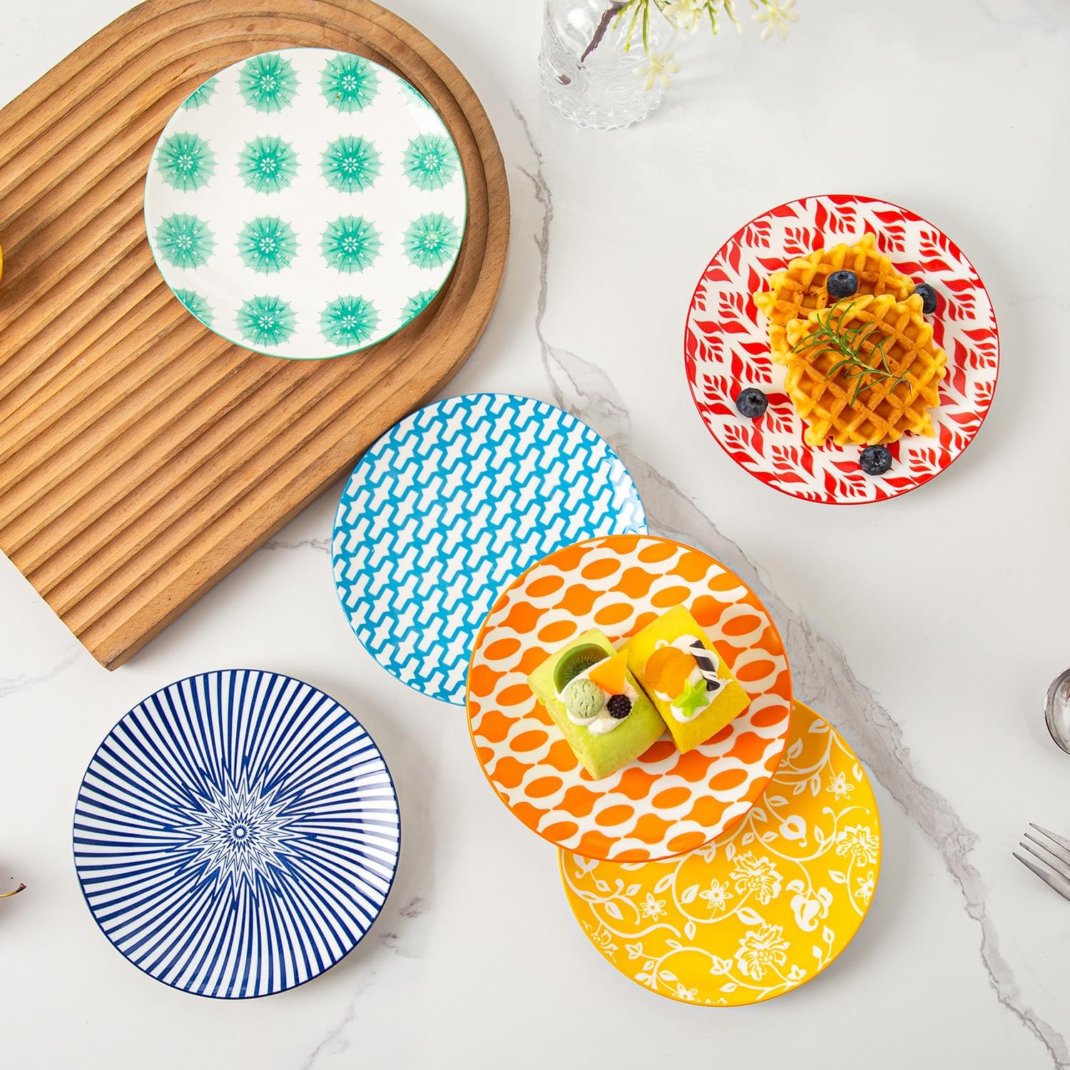 Ceramic Dessert Plates Set - Mini 6 Inch Appetizer Plates for Kitchen - Small Salad Plates for Cake Snacks, Side Dishes - Microwave Dishwasher Safe - Wedding Housewarming Gift - Assorted Colors