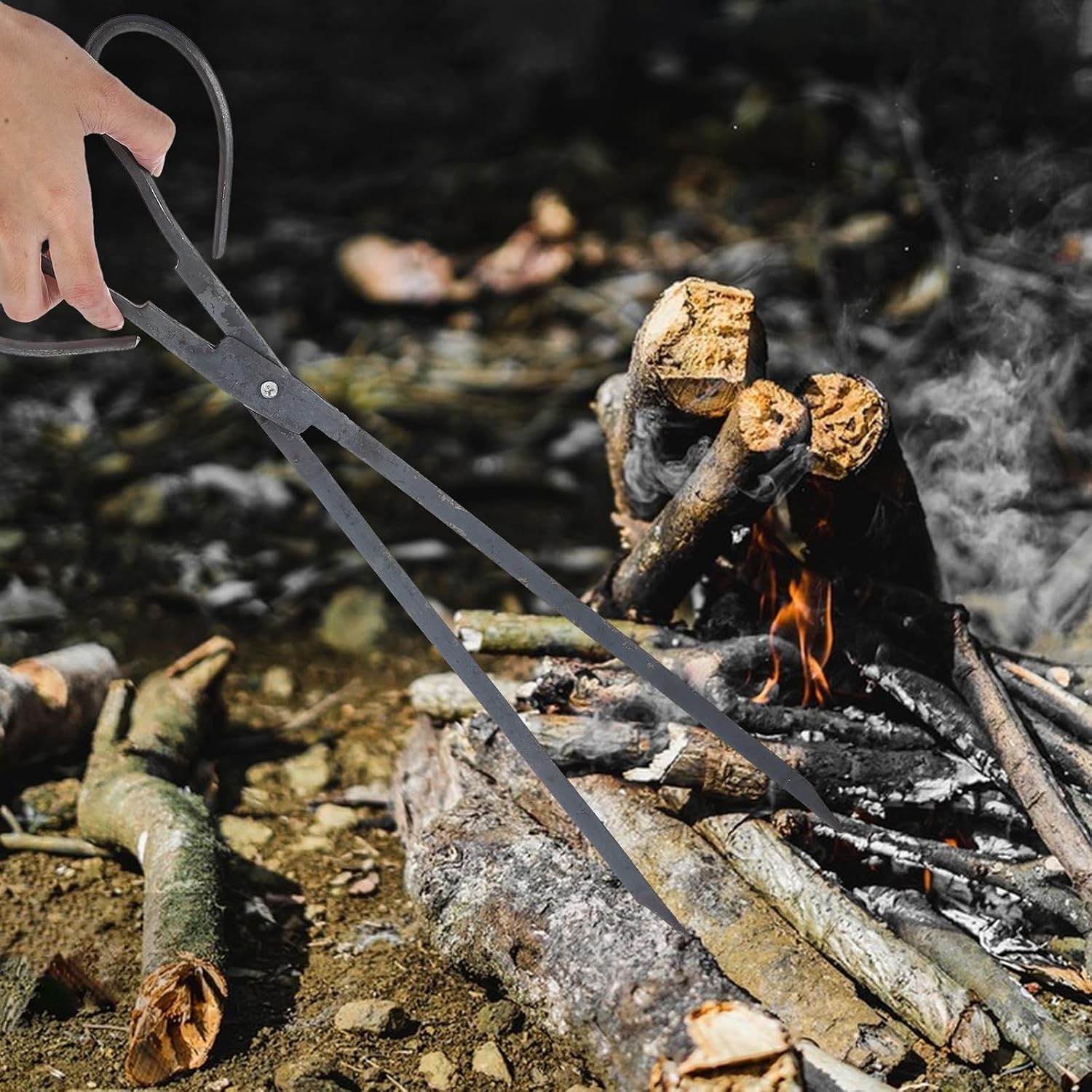 Didiseaon Portable Trash Picker with Non-Skid Handle Grabber Tool Made of Sturdy Iron Material Practical Waste Paper Grabber for Household and Outdoor Cleaning for Elderly Use