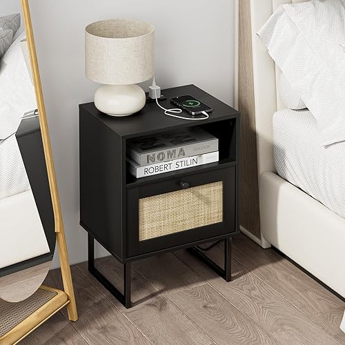 Miniatura 7 de Masupu Mesita de noche de ratán con estación de carga, moderna mesita de noche de madera bohemia con cajón de almacenamiento y estante abierto, mesa