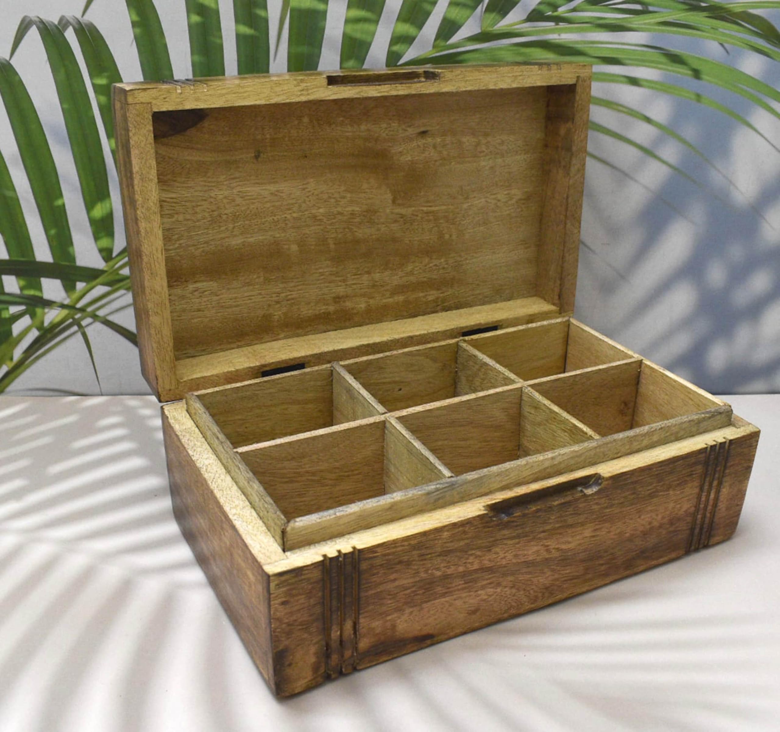 Boîte à thé en bois India House - Boîte à thé pour sachets de thé - Coffre à thé en bois dur gravé avec 6 compartiments - Boîte de rangement multifonction - 25,4 x 15,2 x 10 cm