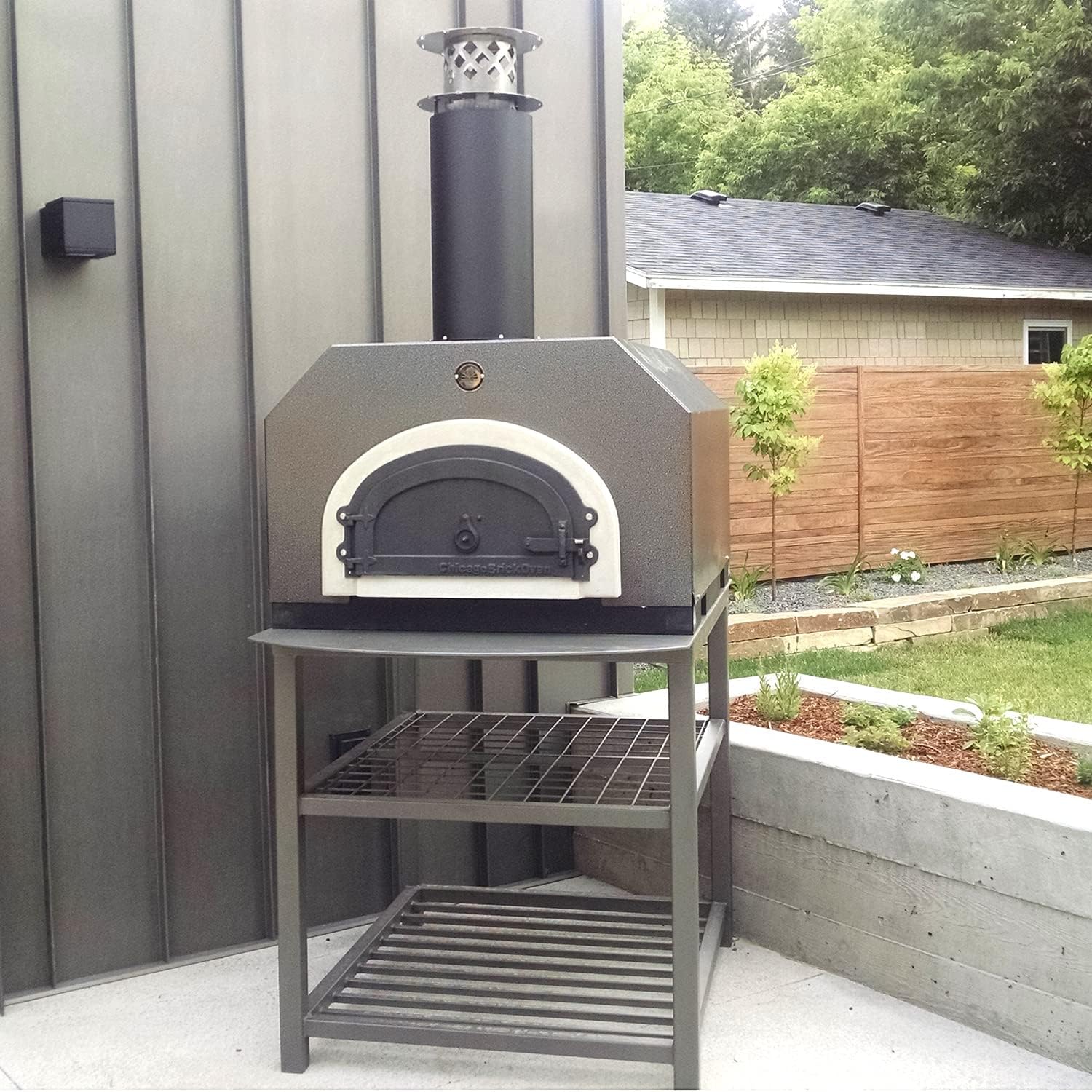 Chicago Brick Oven Wood-Burning Outdoor Pizza Oven, CBO-750 Countertop Oven with Silver Vein Hood
