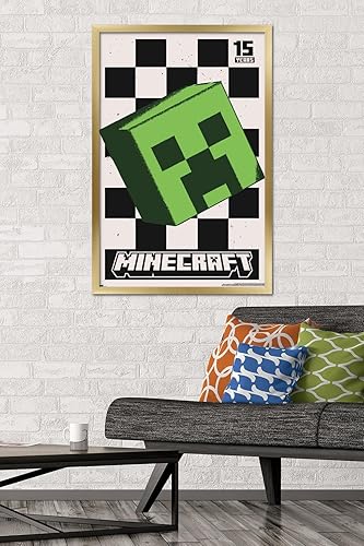Miniatura 2 de Trends International Minecraft 15th Anniversary - Póster de pared Posterized Creeper, 22.37 x 34.00 pulgadas, versión enmarcada en oro