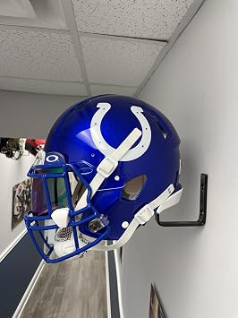 Football Helmet Hanger - Green Gridiron