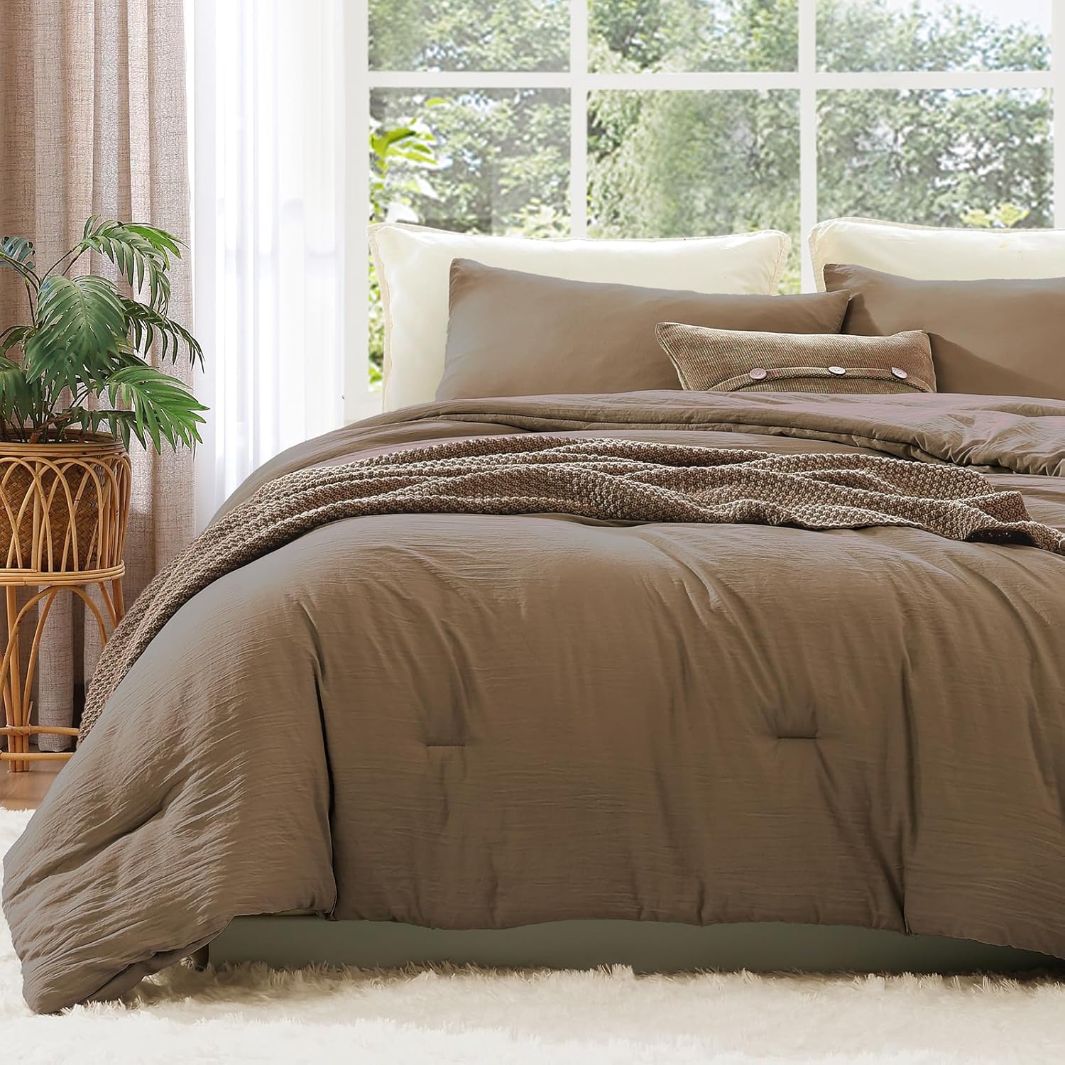 ((Similar))WRENSONGE Queen Comforter Set - 3 Pieces Prewashed Brown Comforter Soft Lightweight for All Seasons,Down Alternative Comforters Queen Size with 2 Pillow Shams Raw Umber Queen(90\"*90\")