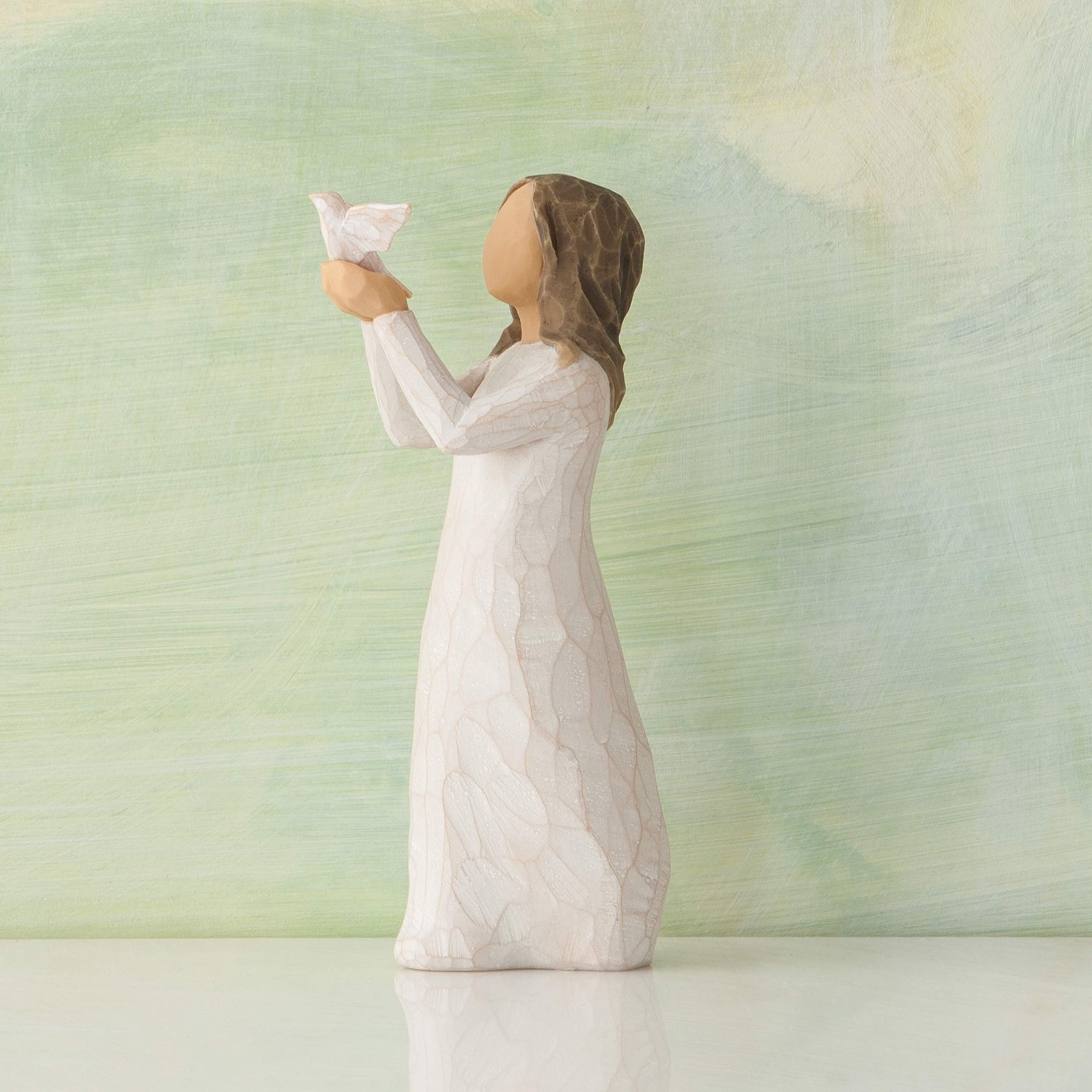 Willow Tree Figura de niña con Paloma, Multicolor, Home & Navidad Deco, Enesco