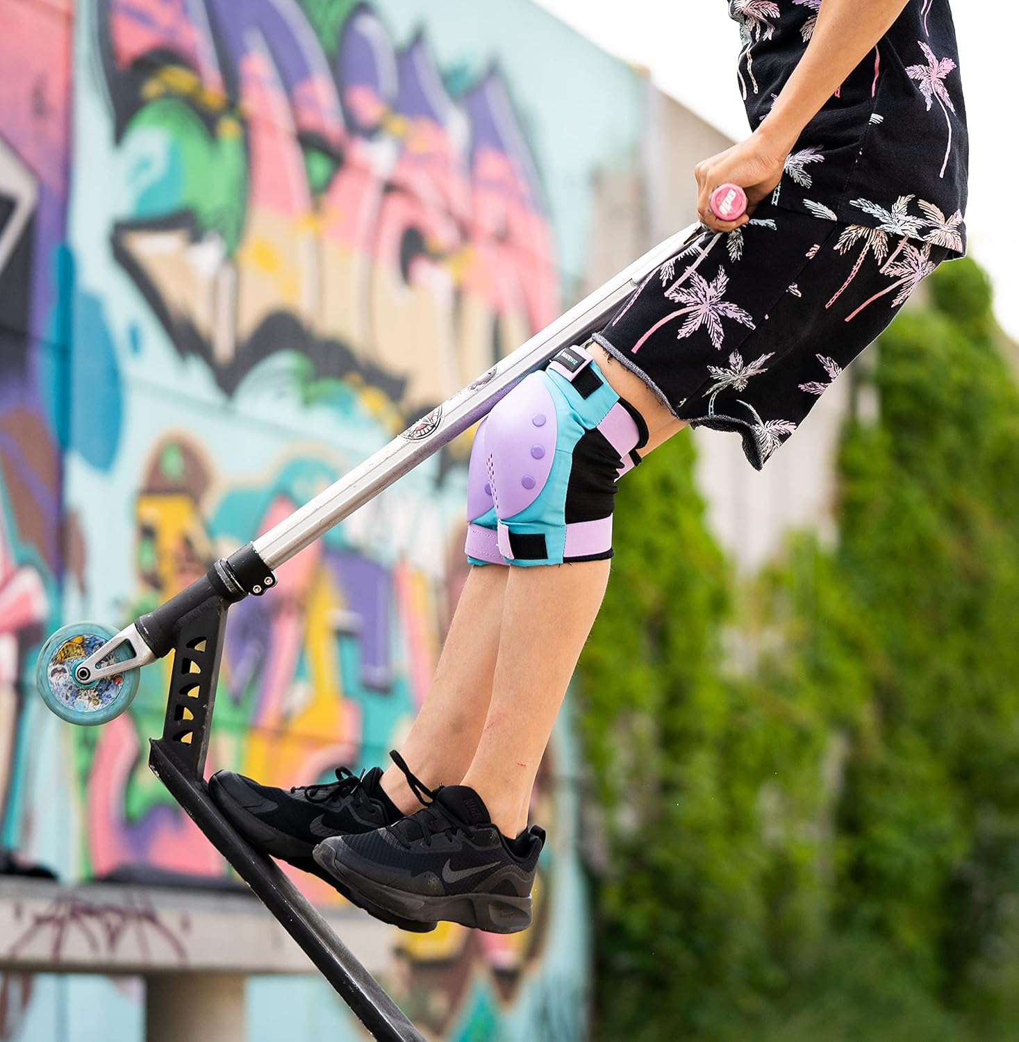 SKATEWIZ Skateboard Protective Gear Set for Kids - Smash - Roller Skate Pads [6pc] - Elbow Pads Roller Derby and Knee Pads Skating with Wrist Guards Kids : Sports & Outdoors