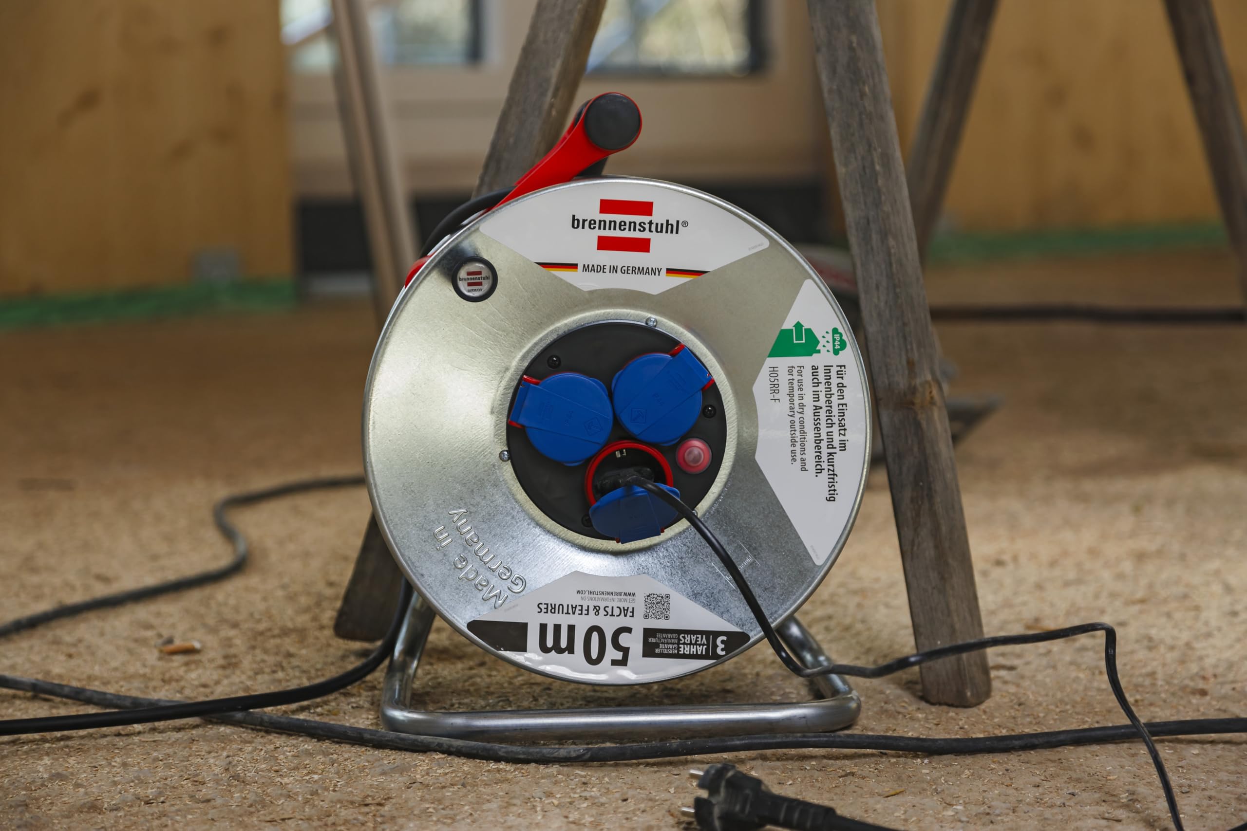 Image secondaire de Enrouleur de câble extérieur Brennenstuhl Garant S IP44 - 50m Multicolore