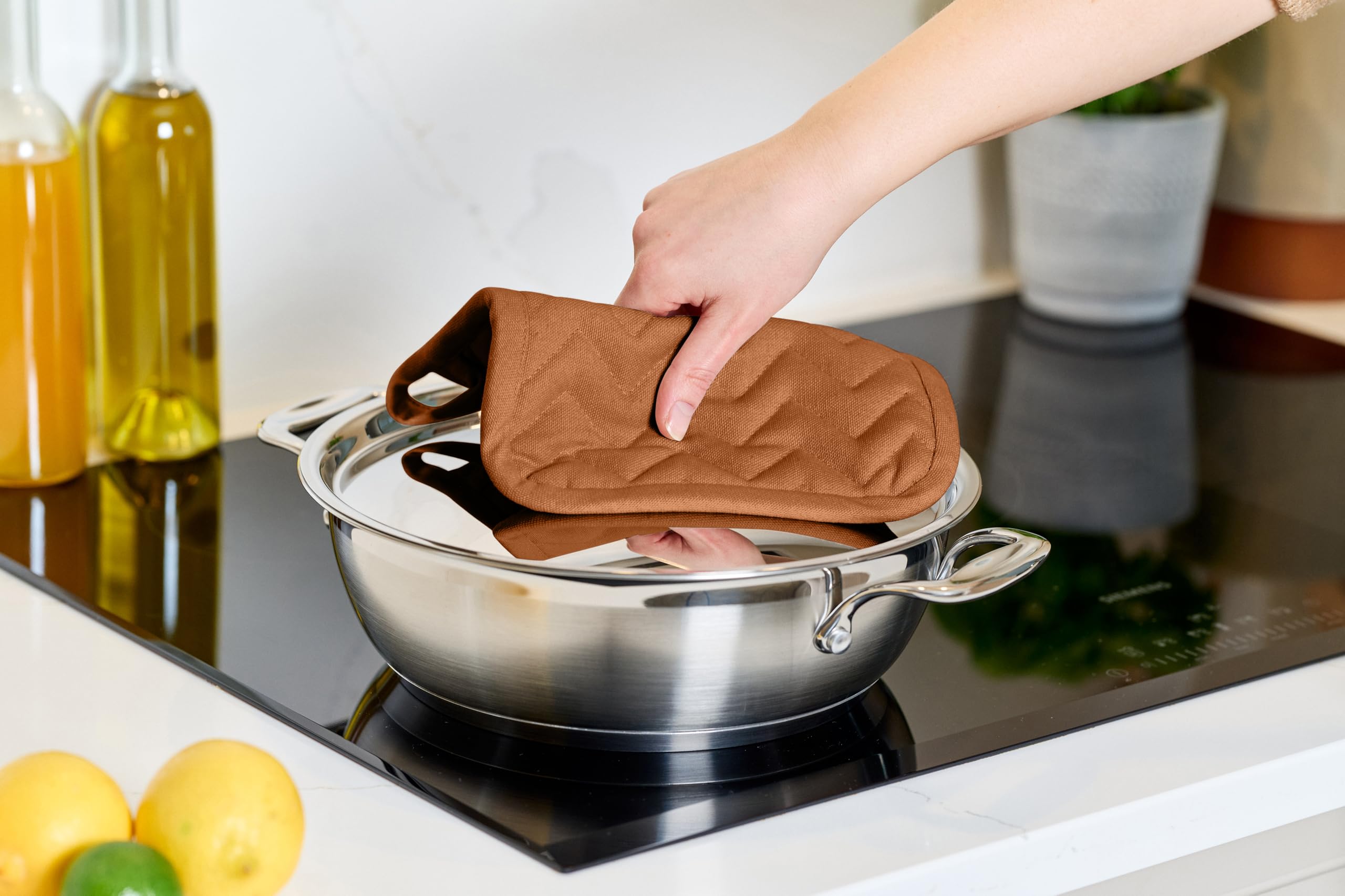 Dexam Love Colour Pot Grab 20cm x 20cm | Vibrant Cotton Kitchen Essential, Terracotta