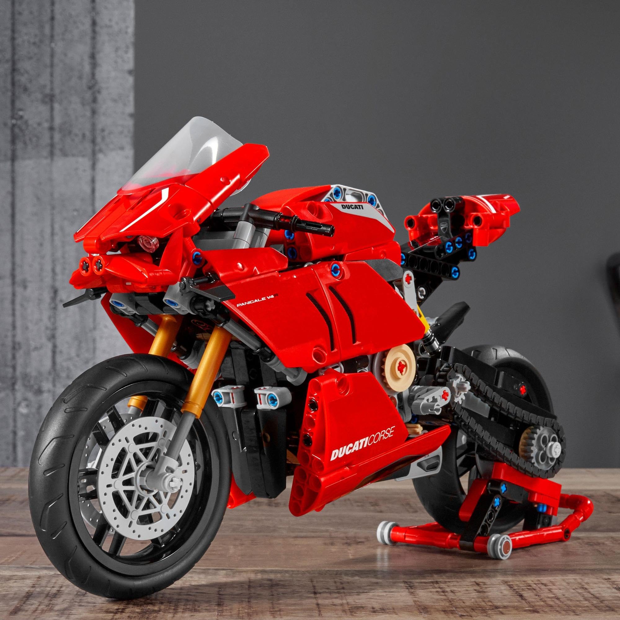Amazon.co.jp: レゴ(LEGO) テクニック ドゥカティ パニガーレ V4 R