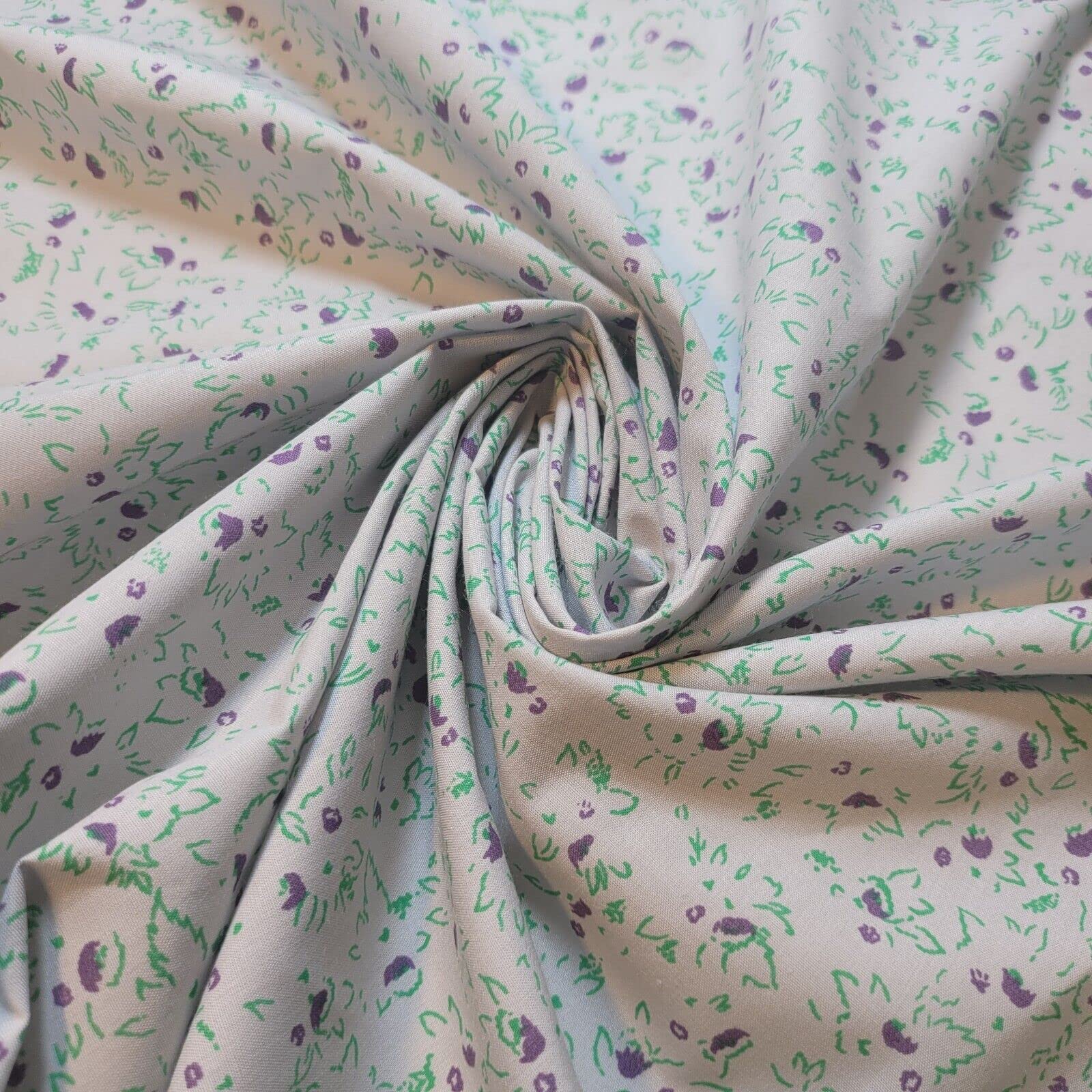 100% Cotton Vintage Novelty Floral Dress Material Craft Quilting Fabric - Perfect for Sewing Projects and Dress Making - Cotton Fabric by The Metre Clearance 44" (Stone Ditsy Flower)