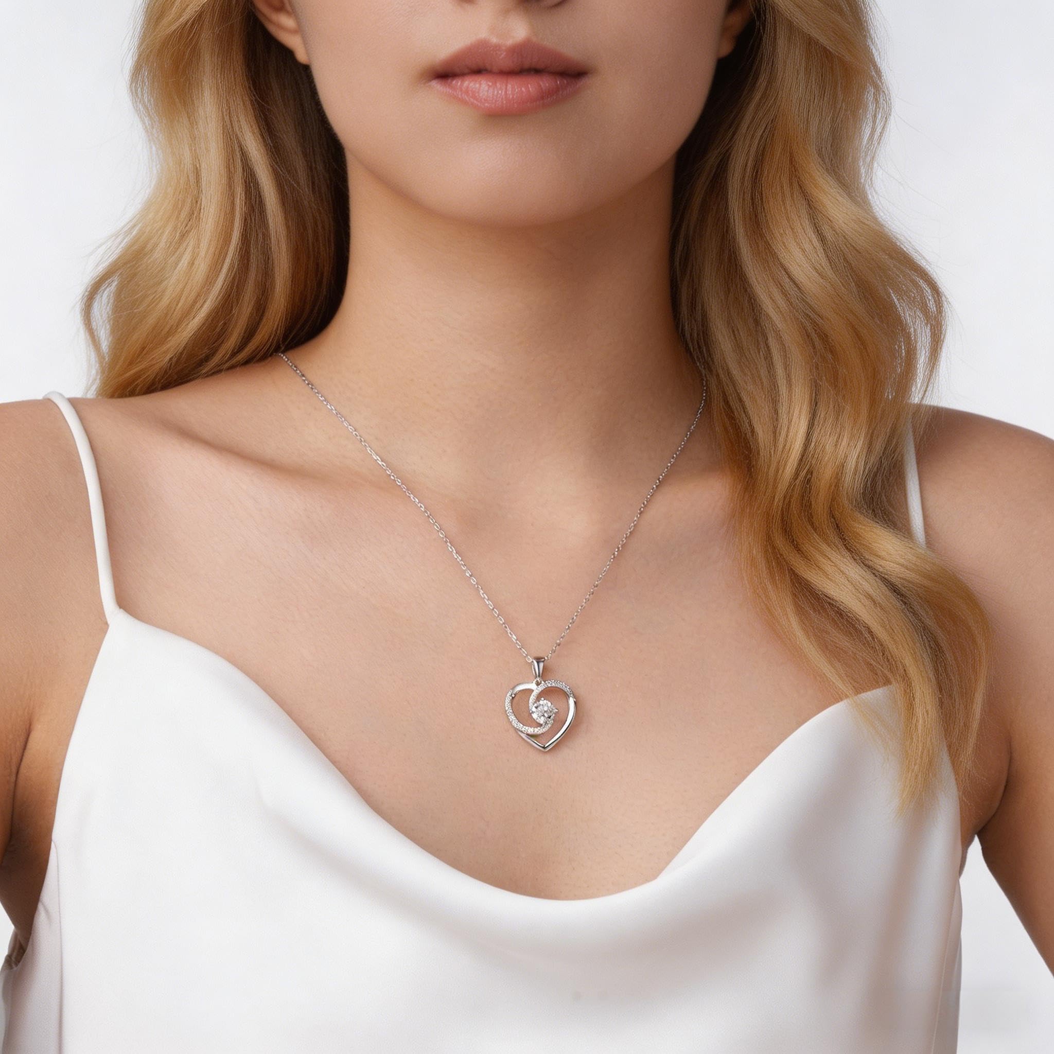 Collier Femme Pendentif Cœur Amour Éternel Bijoux | Plaqué Or Blanc 18 Carats Idée Cadeau Romantique et Unique pour Anniversaire Fête des Mères Saint-Valentin Noël