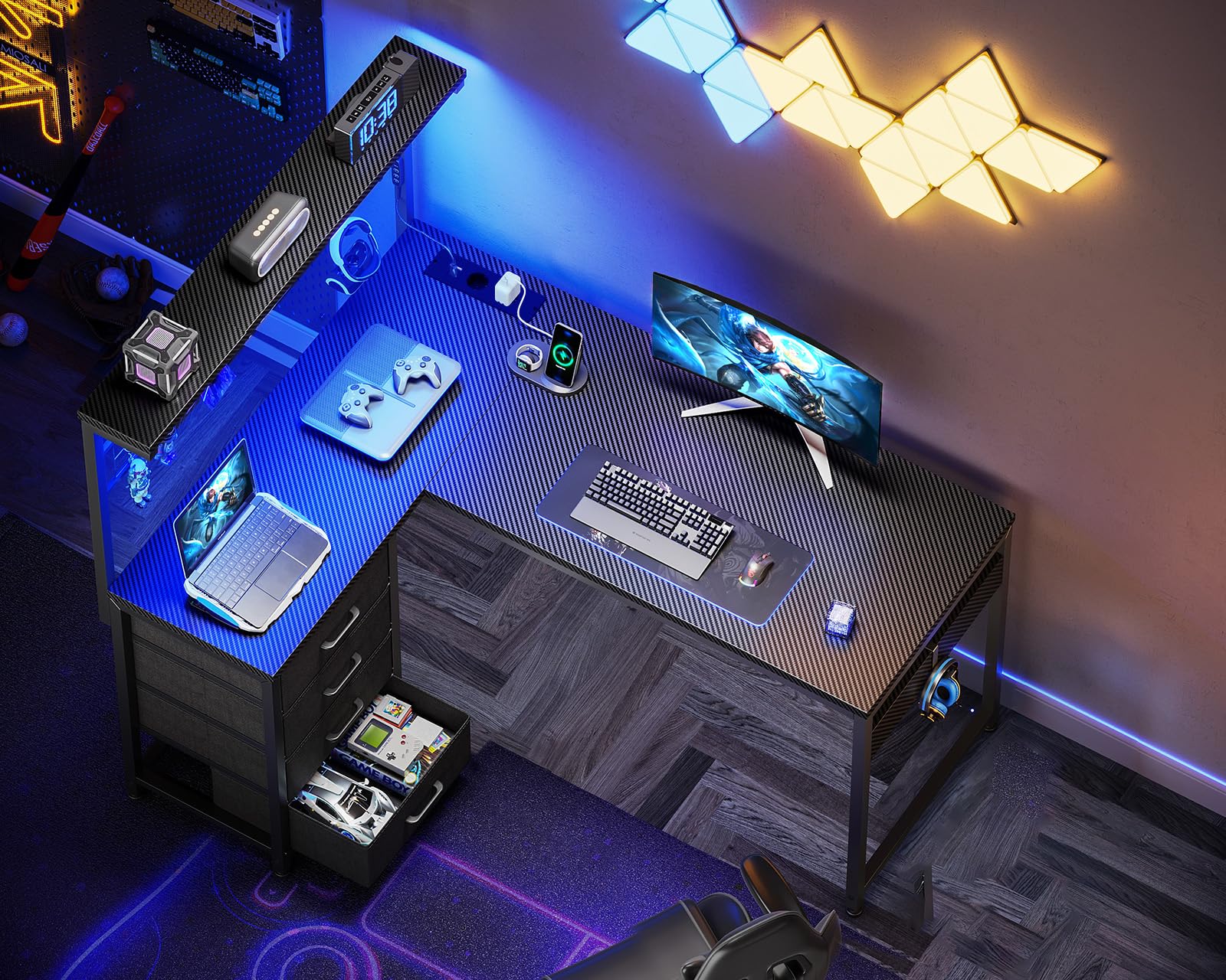 Coleshome Bureau Gaming avec LED, 110 x 80 cm Réversible Table Gaming avec Tiroirs et Prises de Courant, Bureau d'angle avec Compartiment de Rangement (Noir Carbone)