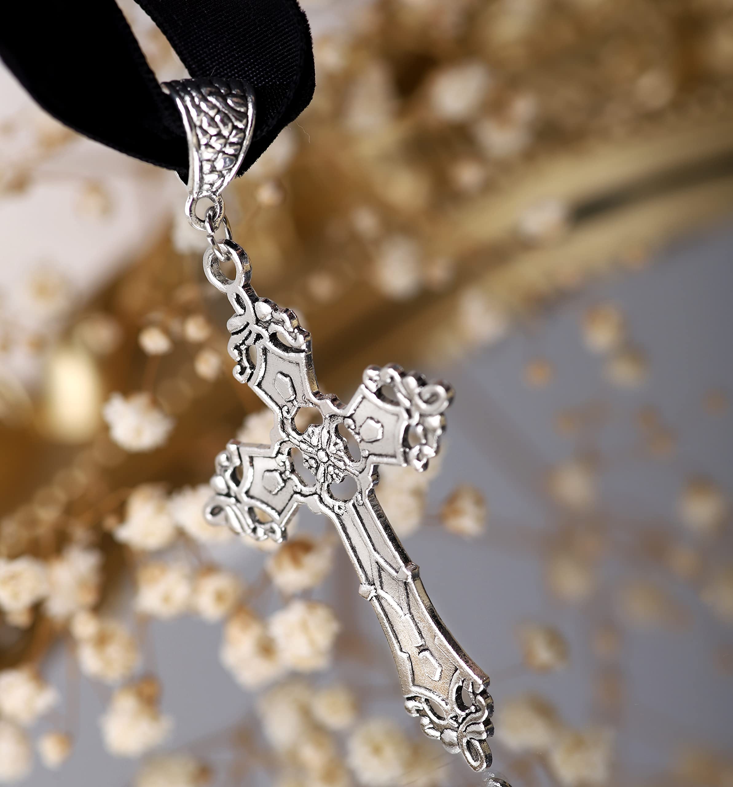 Collier ras du cou victorien en velours en forme de goutte
