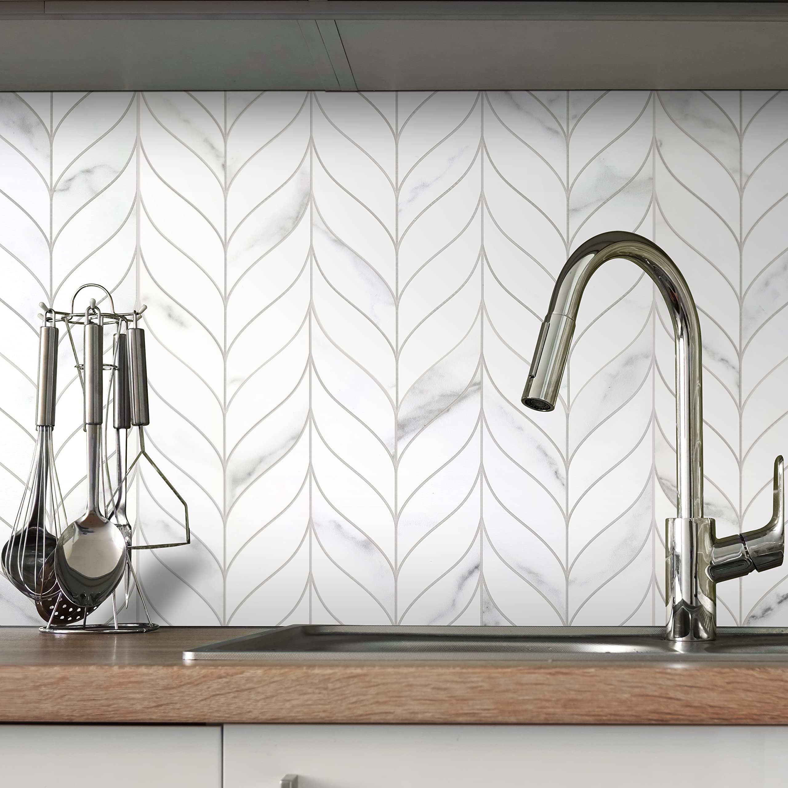 sunwings 10 PCS Peel and Stick Leaf Waterjet Backsplash Self Adhesive Tiles White Marble Wall Panels Stick on Backsplash for Kitchen, Bathroom, Fireplace