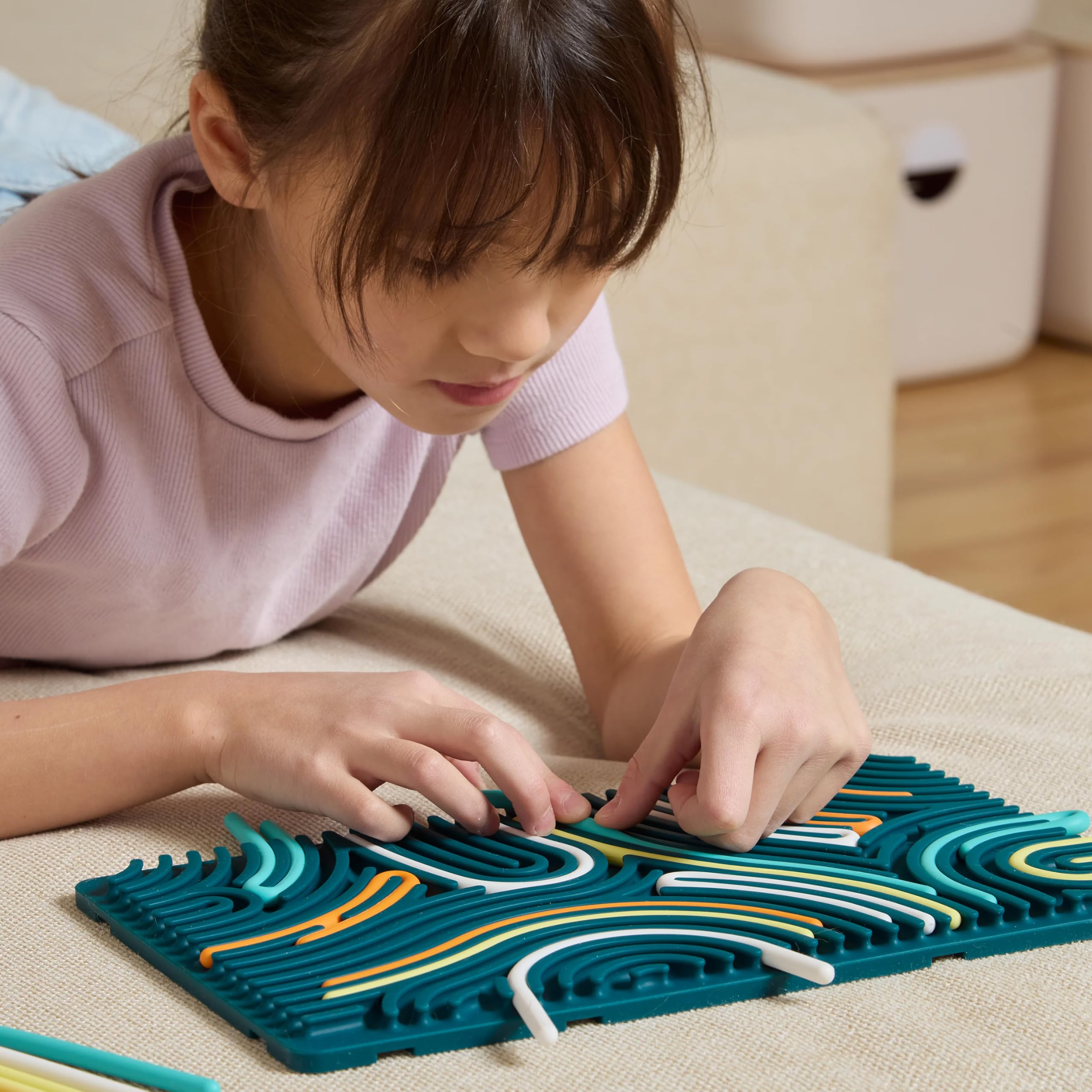 Pushpeel XL Sensory Activity Board - Erweiterbares Silikon Fidget Toy für Stress, Angst, ADHS & Autismus - Modular, Silent, No Mess - Berry