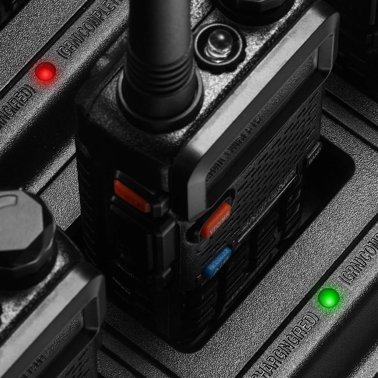 BAOFENG GT-5R UV-5R Ładowarka 6-kanałowa do walkie-talkie i akumulatorów
