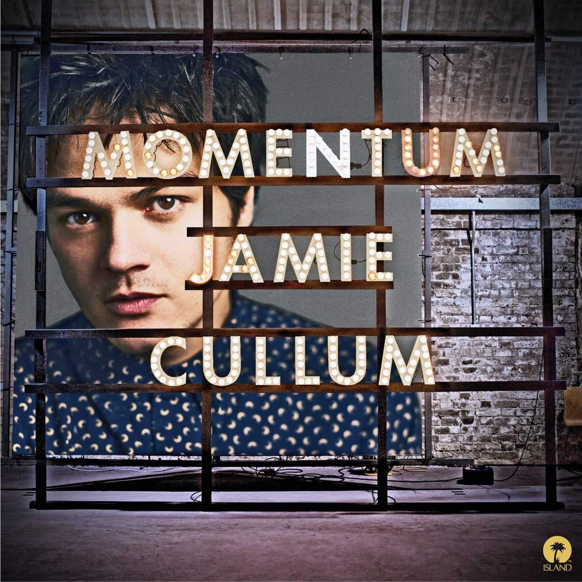 Amazon.co.jp: Momentum: ミュージック