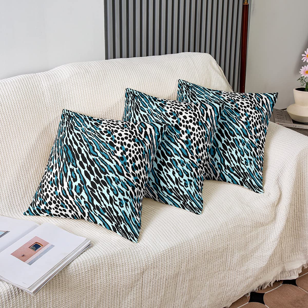 Homemissing Juego de 4 fundas de almohada de leopardo para sofá, cama, estampado de guepardo azul occidental, fundas de cojín decorativas de safari, rellenos de almohada no incluidos, 20 x 20 pulgadas