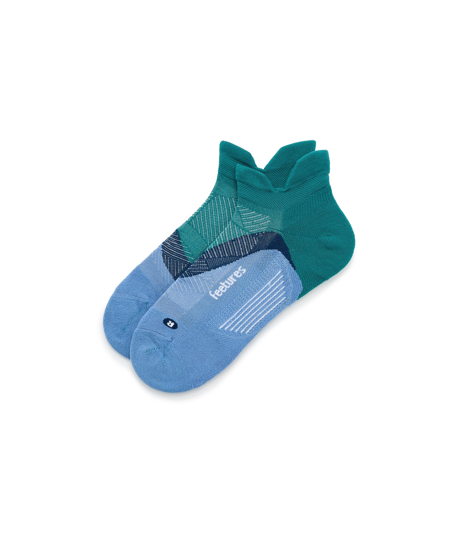 Feetures Elite Light Cushion No Show Tab Sock Wave