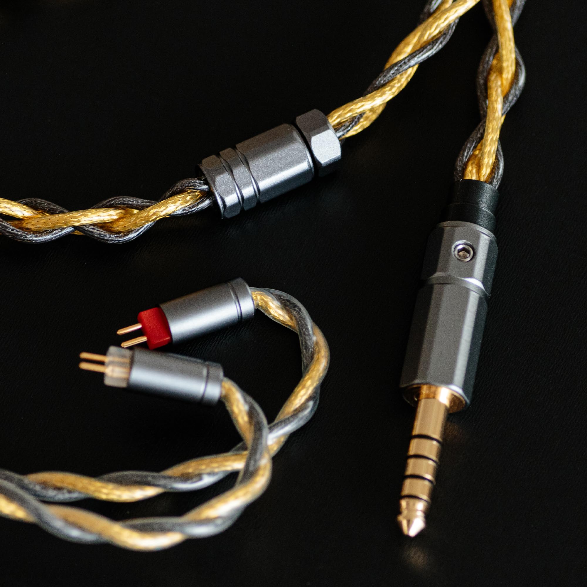 【在庫処分】MMCX2.5mmリケーブル 4芯金メッキと銀メッキとグラフェン線材 Amazon | 【JSHiFi-Jupiter】MMCX2.5mmリケーブル 4芯金メッキと銀
