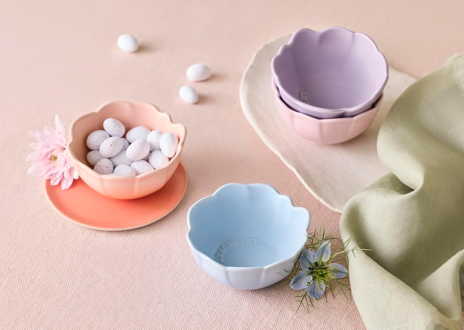 Le Creuset Stoneware Petal Mini Bowls, Set of 4, Multicolor
