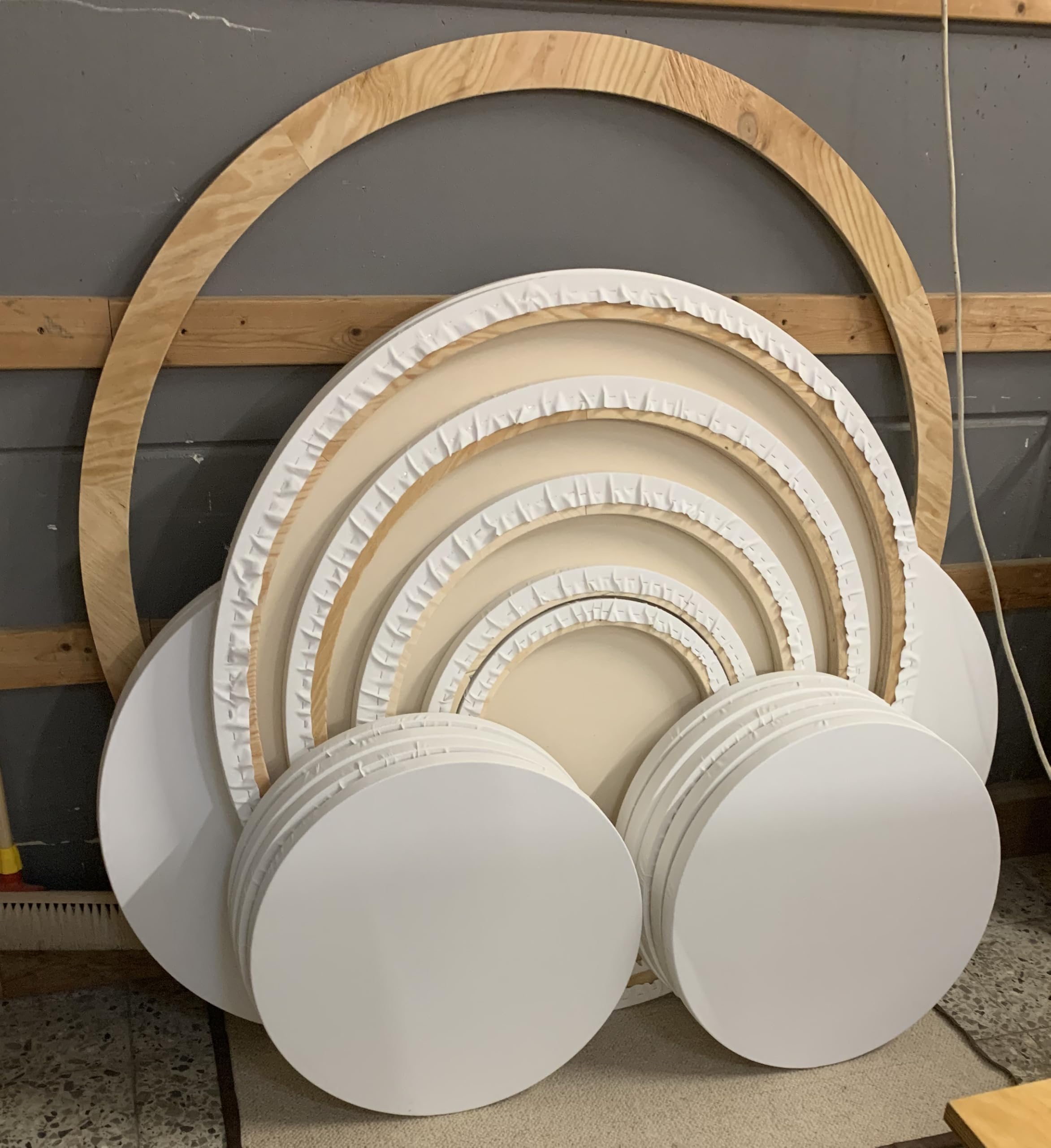 Toile ronde de 120 cm en bois d'épicéa tendue avec un tissu en coton de 380 g/m² apprêté – Fabriqué en Allemagne