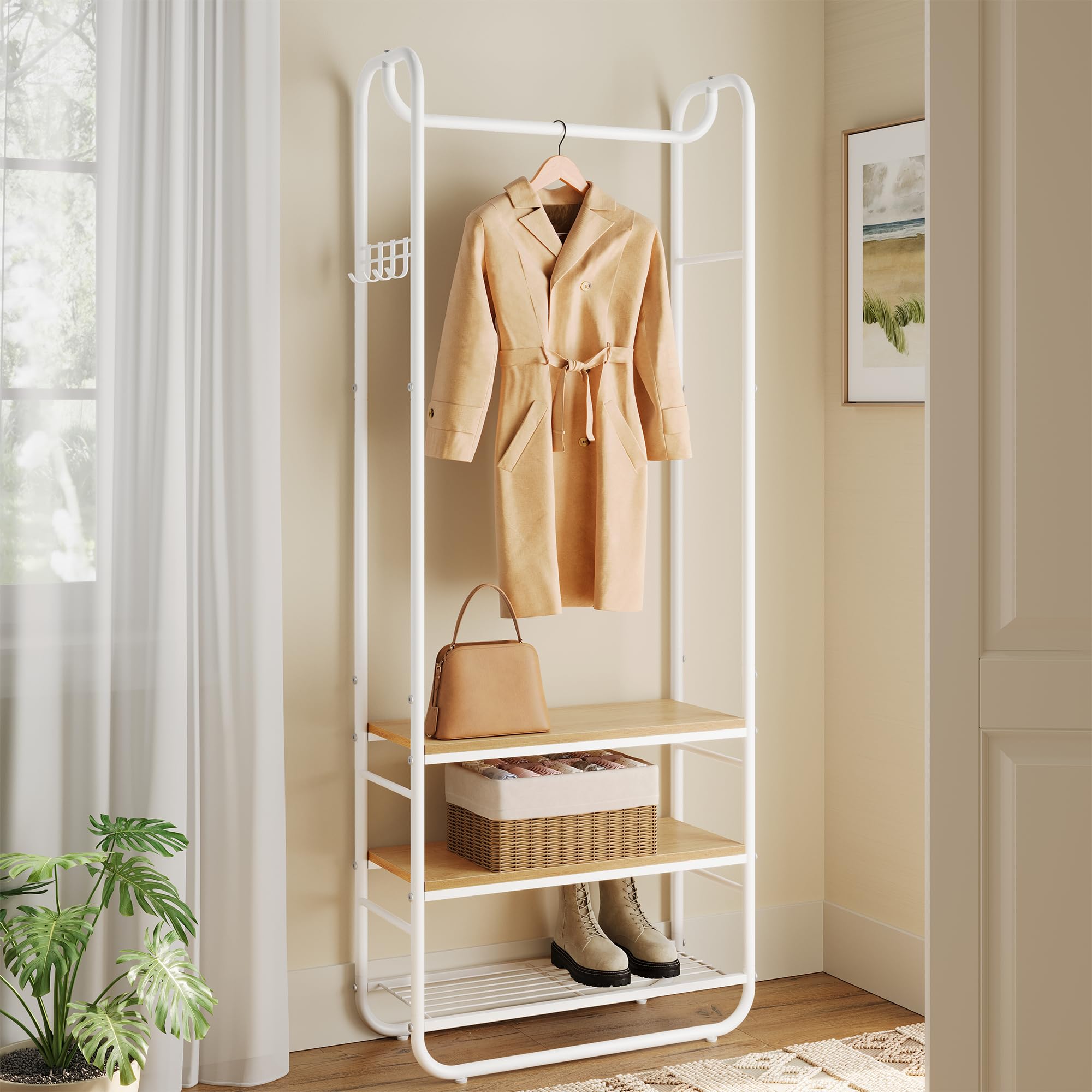 VASAGLE Portemanteau, Vestiaire, avec Étagère à Chaussures à 3 Niveaux, pour Entrée, Chambre, 58 x 28 x 181 cm, Style Scandinave, Blanc Mat et Doré Chêne HSR81WN