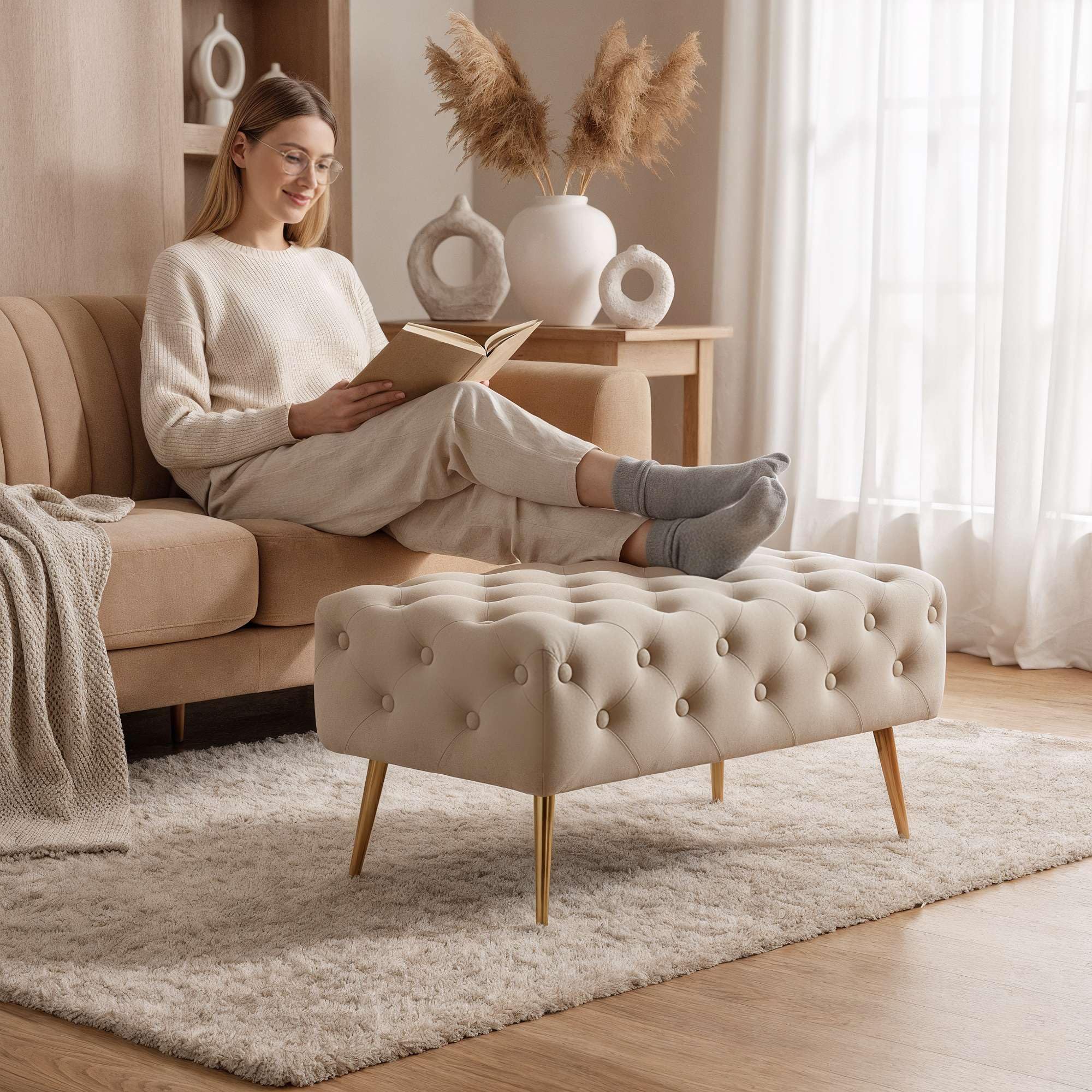 AKORD Banc Banquette en Velours Capitonné Madrid 80 cm, Bout de lit Capitonnée, Piètement Métal Doré, Repose-Pieds, 80 x 41 x 42 cm, pour Entrée Salon Chambre à Coucher, Beige