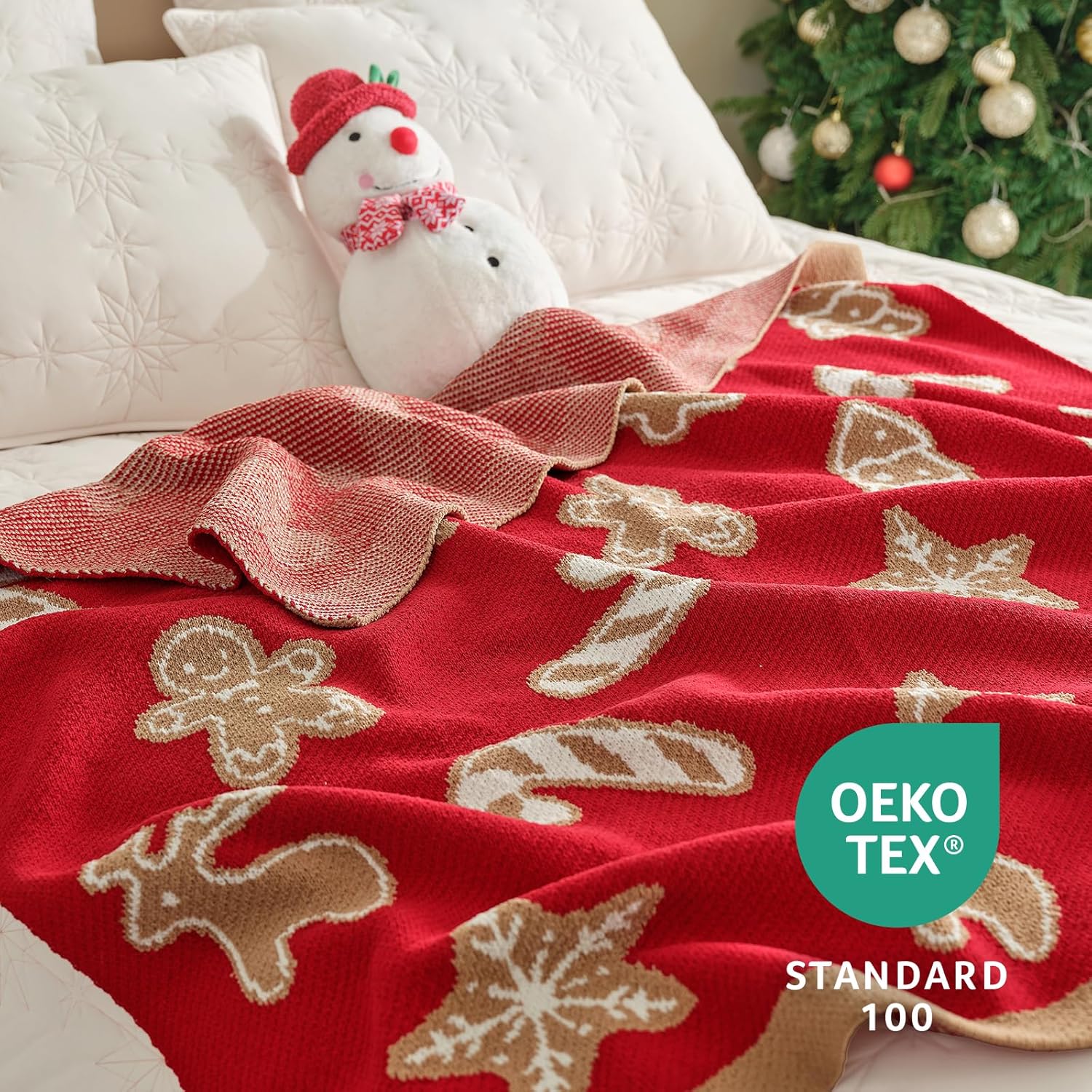 Amélie Home Christmas Knit Throw for Couch, Reversible Soft Cozy Chenille Blanket for Home Decor Gift for Family, 50" x 60", Christmas Gingerbread Cookie - Image 3