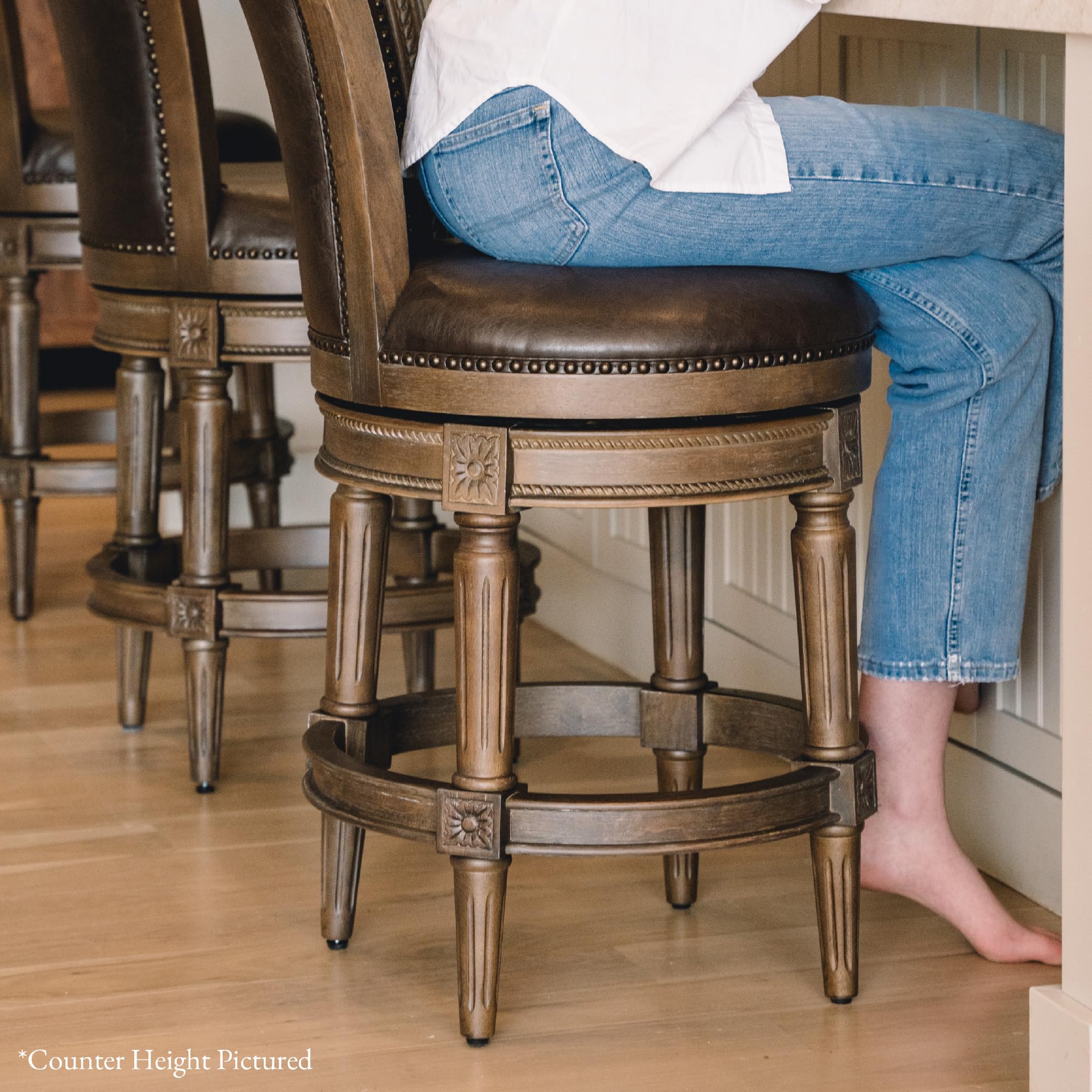 Condition photo showing New/Like New for maven lane pullman bar stool – 31 inch swivel stool with footrest – brown solid wood frame & brown faux leather upholstery – perfect for bars, pub tables & tall kitchen counters