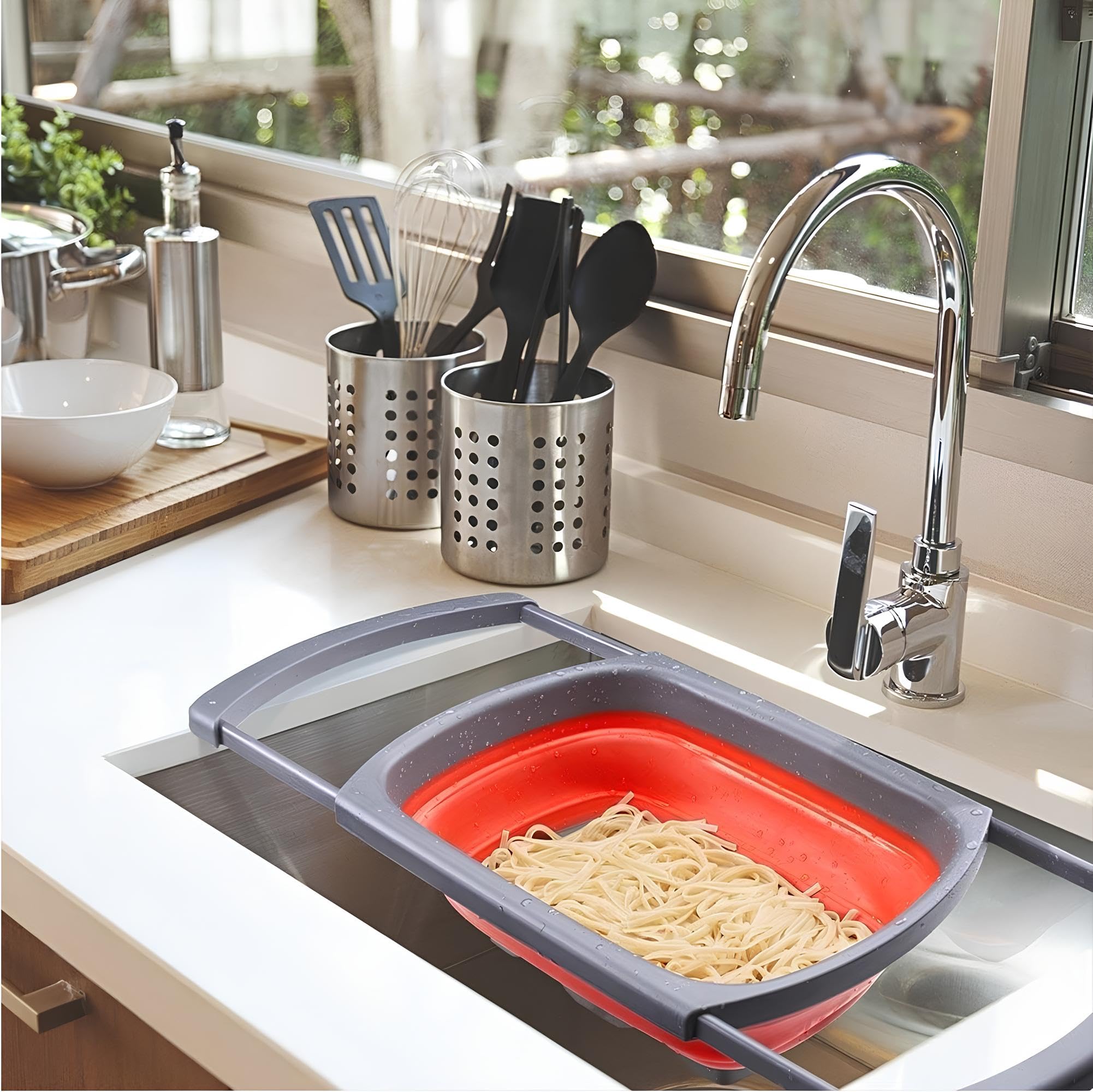 Scolapasta Pieghevole Qualità Top Lusso Filtro Cestino Cucina Manico Allungabile per Lavandino Scolapasta Silicone Pieghevole Colander Setacci Scolare Pasta Verdura Frutta Salva Spazio Colore Casuale
