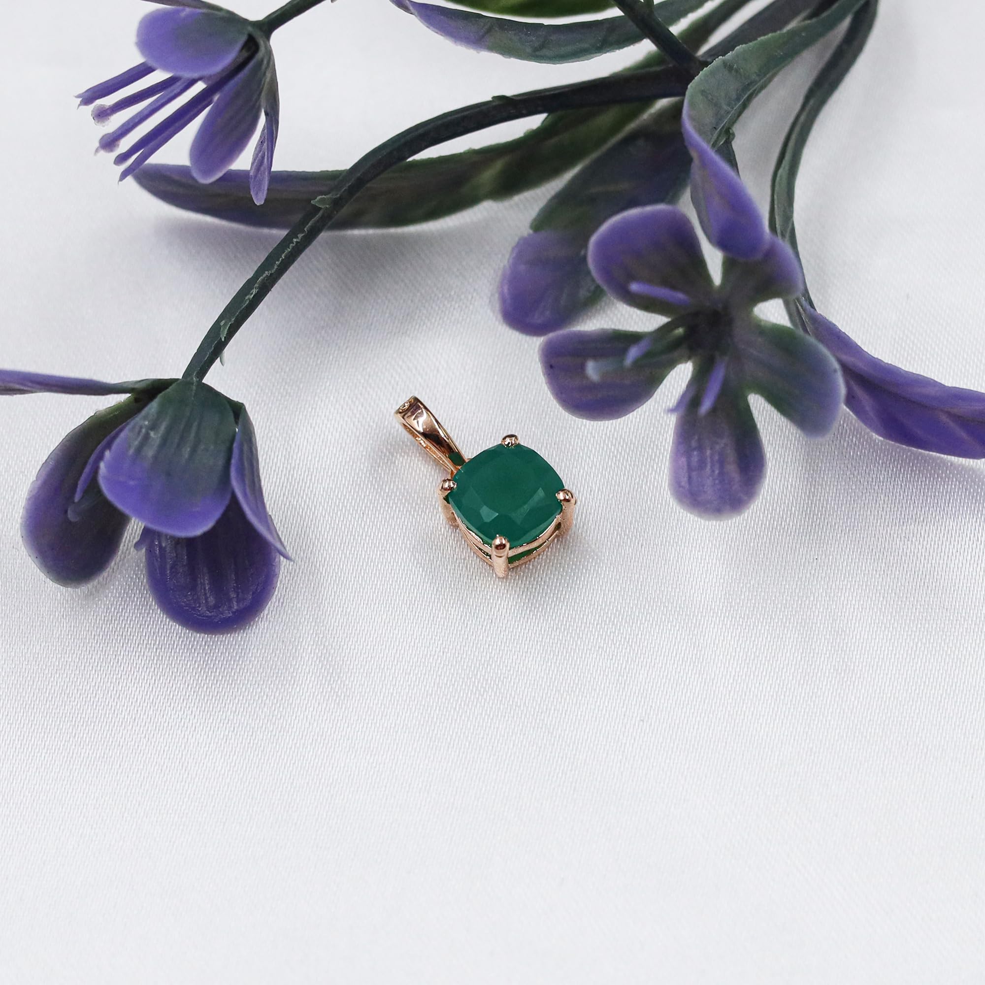 Pendentif en argent sterling 925 avec pierre de naissance en onyx vert et topaze pour femme - Collier à breloques