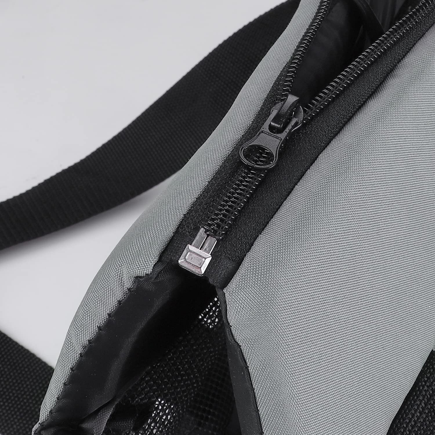 haozaikeji Sac de Transport pour Chien Chat Sac à Bandoulière Transport Animaux de Compagnie Sac à Main Réglable Respirant Caisse de Transport Chat Jusqu'à 5 kg Sacoche Portable Promenade Extérieur