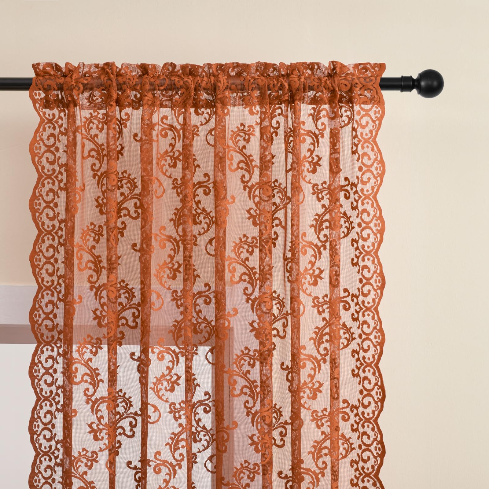 Tende in pizzo color ruggine arancione 213 cm, per autunno e autunno, decorazione con zucche, con tasca per bastone, filtranti la luce, stile vintage Battenburg, per camera da letto e soggiorno, 133