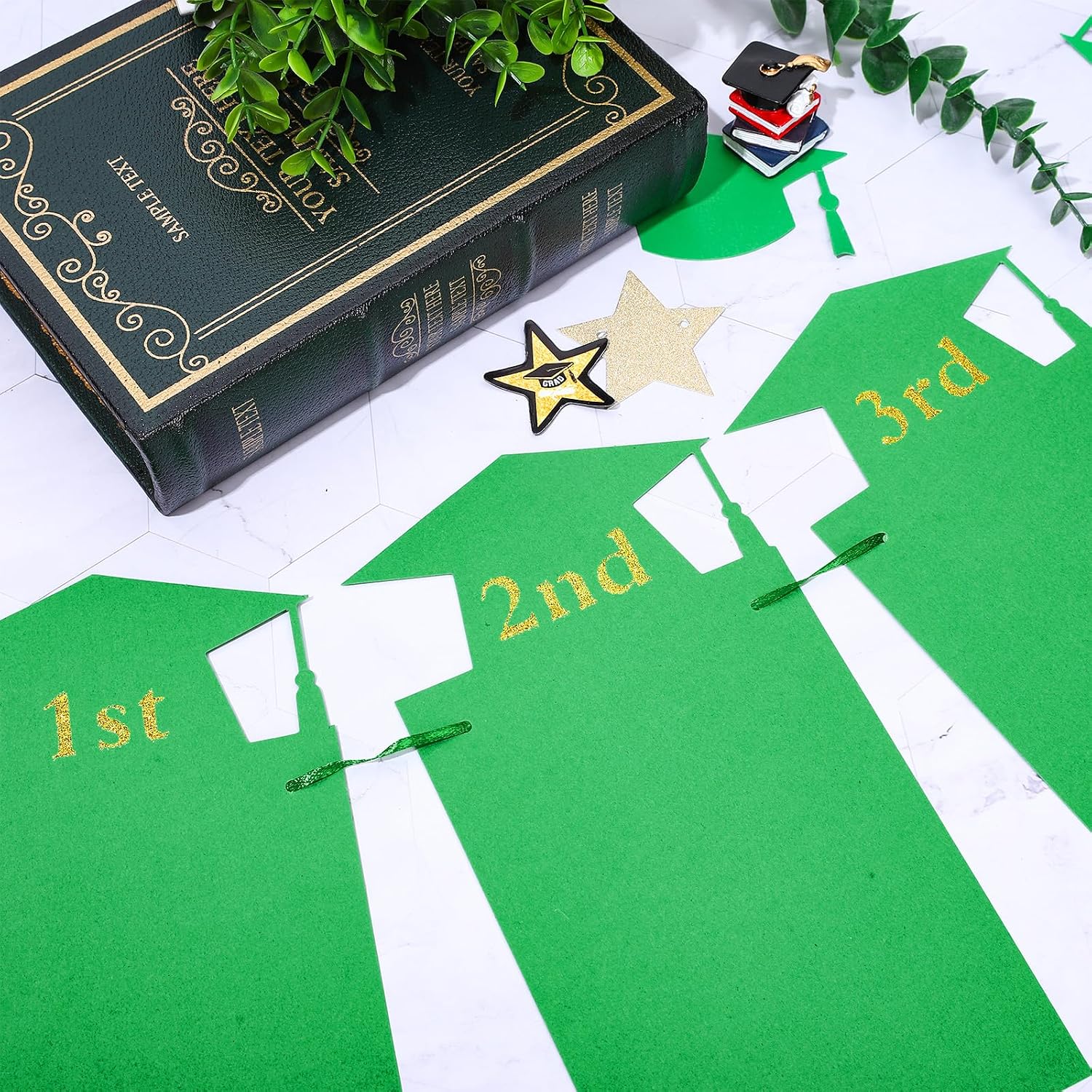 Whaline 2Pcs Graduation Photo Banner, 2026 Congrats Grad Banner, No DIY Require Hanging Bunting, Kindergarten to 12th Grade Picture Garland, Green Gold Glitter Banners for Grad Party Decor, 5 x 7 inch