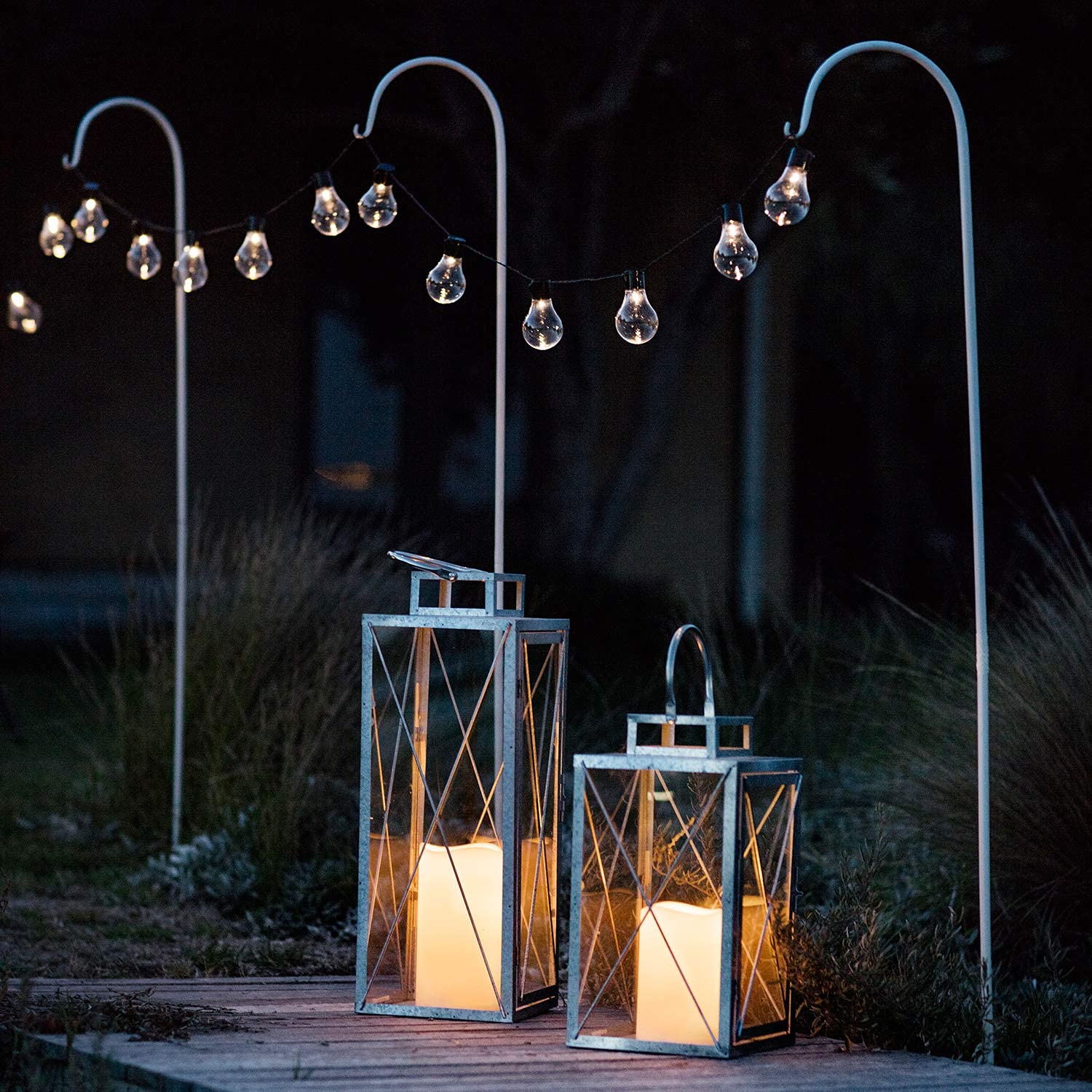Lights4fun Guirlande Lumineuse Guinguette 20 Boules LED Blanc Chaud à Piles pour Intérieur