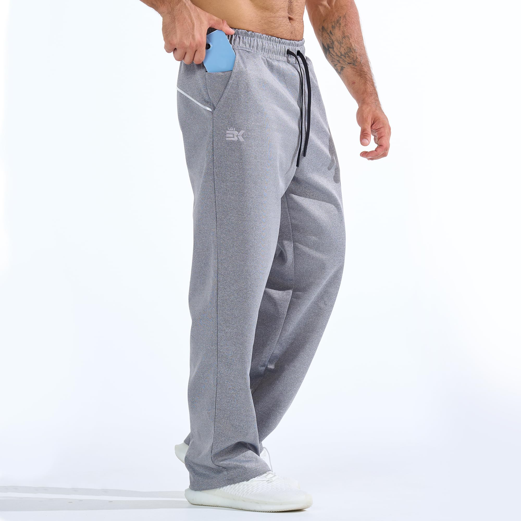 BROKIG Sporthose Extra Lang Herren Weites Bein Trainingshose | Gym Jogginghose Herren Fitnessstudio, Training Hose Herren Lang, Gerade Freizeithose mit Reißverschlusstasche