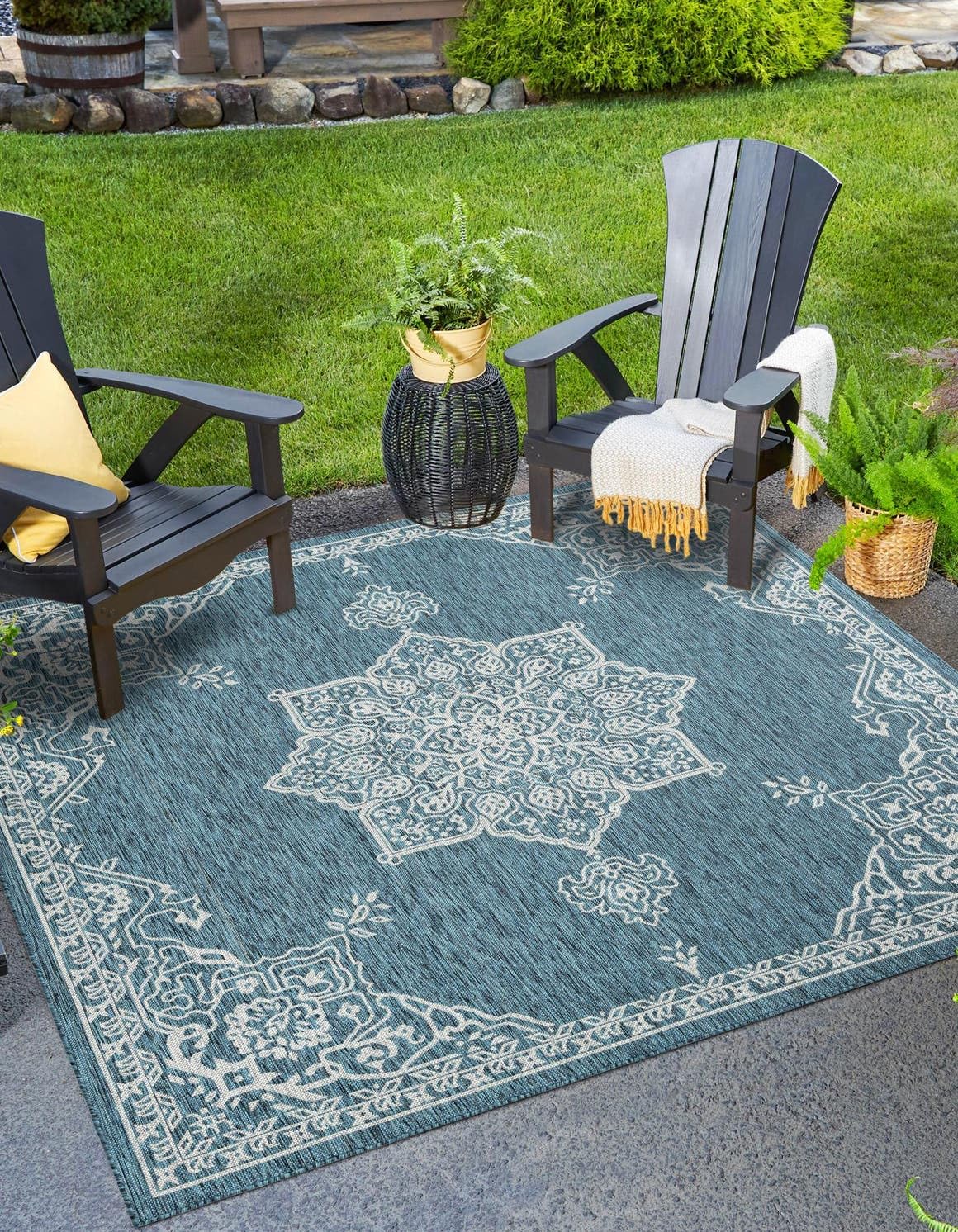 Unique Loom Outdoor Traditional Collection Area Rug - Antique (10' Square Teal/Ivory)