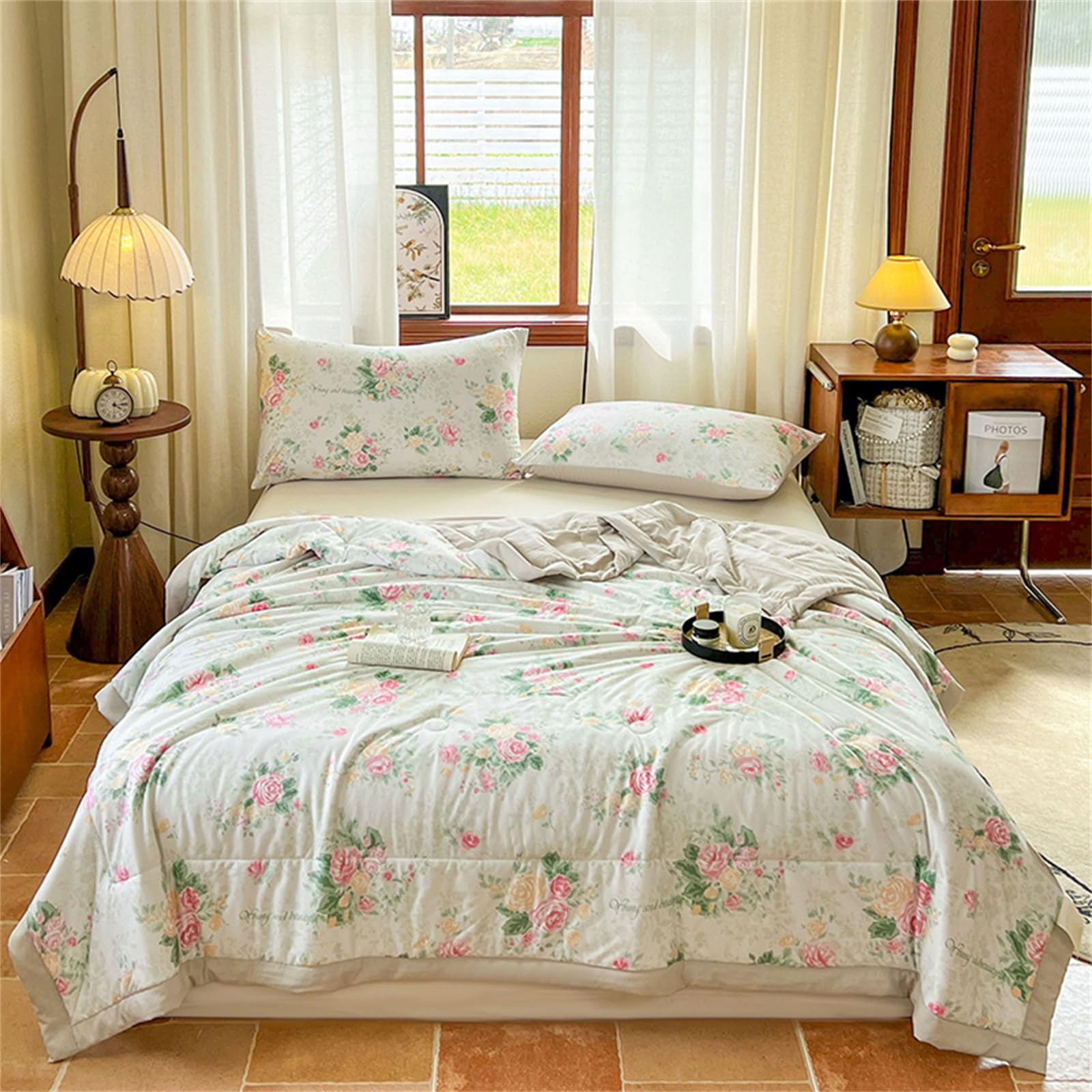 Odot Coverless Duvet 2.5 Tog Single Double King Size, Reversible Summer Quilted Duvet Cosy and Lightweight Quilt Breathable Bedspreads Quilted Throw for Beds (Elegant roses,200 * 230cm)