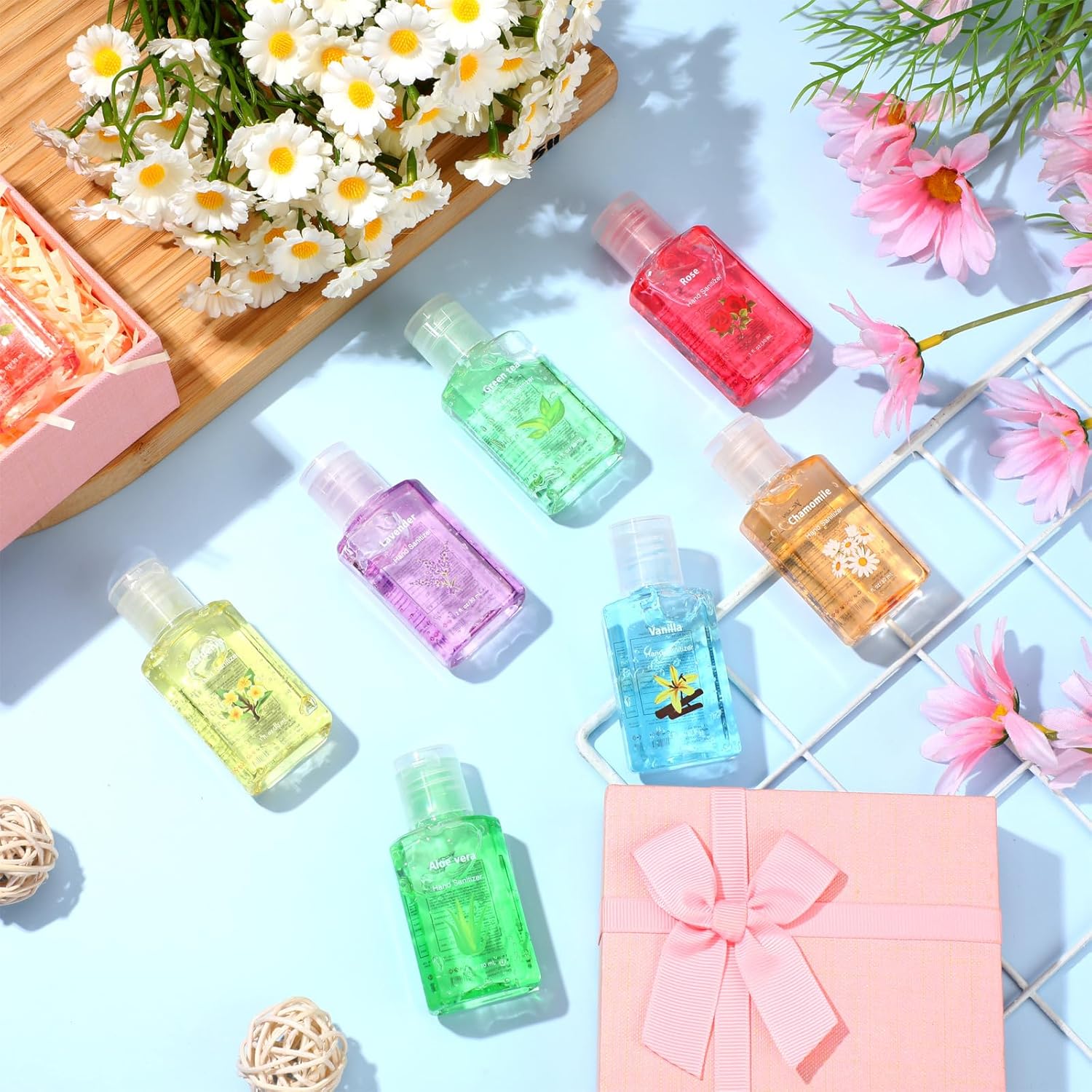 Frienda 24 Pcs Floral Scented Mini Hand Sanitizers Bulk 1 Fl oz Travel Size Hand Sanitizer Assorted Floral Scents Employee Appreciation Gifts for Coworker Staff Teacher Nurse Office Thank You Gifts
