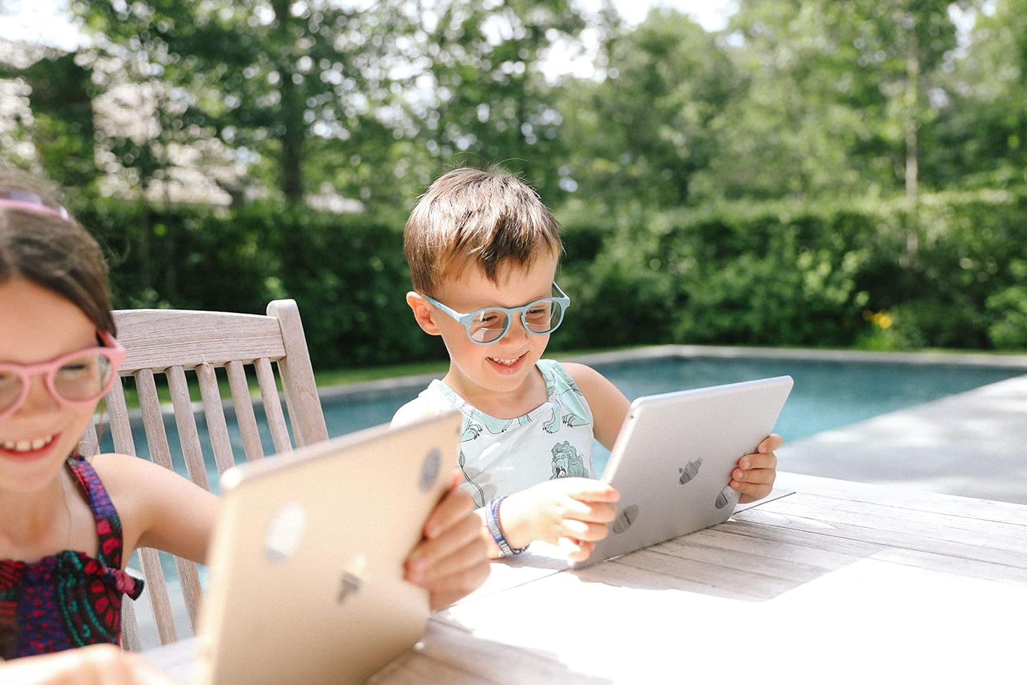 Flash Deals - 50% OFF Blue Light Blocking Children's Glasses: Pretty in Pink Keyholes, Ages 3-5