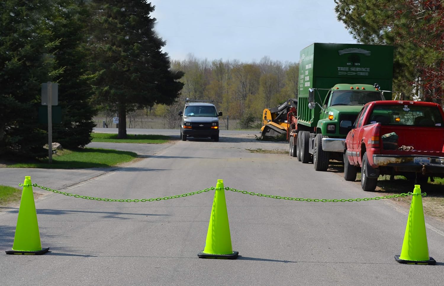 🛒 Crаzу Dеаlѕ Mr. Chain Plastic Barrier Chain, Safety Green, 3-Inch Link Diameter, 100-Foot Length (80014-100) Bеѕt Dеаl Prоduсt Mr. Chain Plastic Barrier Chain, Safety Green, 3-Inch Link Diameter, 100-Foot Length (80014-100)