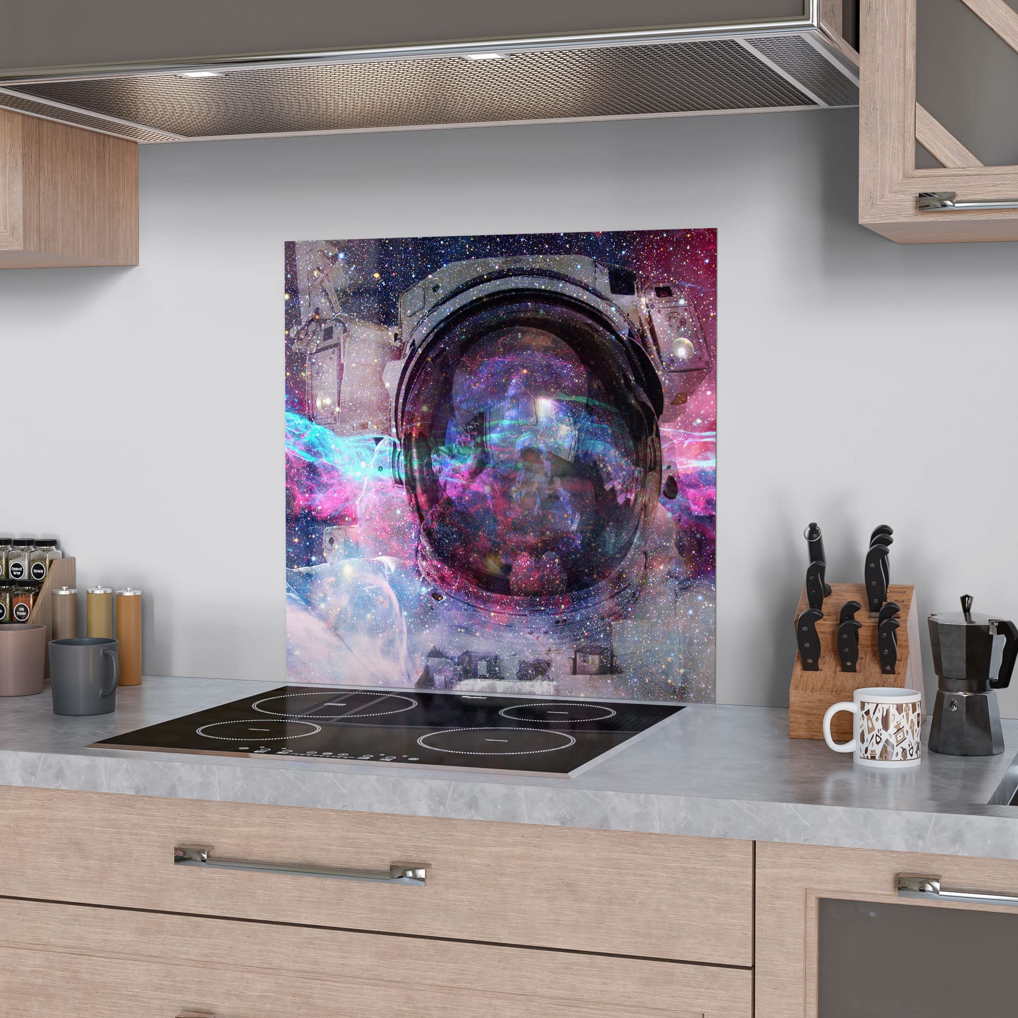 DEQORI Tylna ścianka kuchenna, szkło, motyw NASA astronauty w mgle, 60 x 60 cm, tylna ścianka do łazienki lub kuchenki, osłona przed pryskaniem, do kuchni i łazienki, nowoczesna dekoracja na kafelki