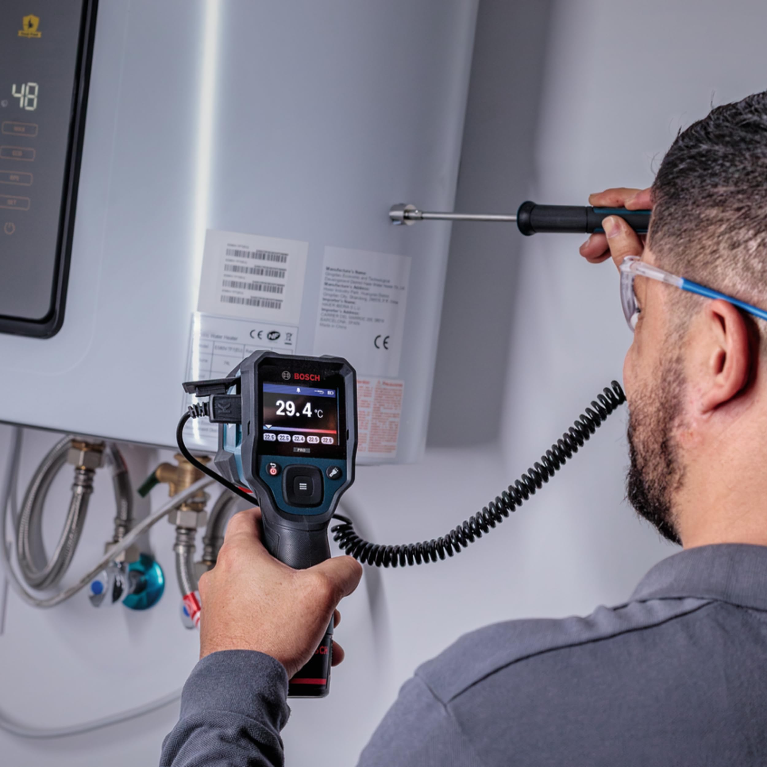 Bosch PRO Sonda di temperatura (tipo K) per superfici (da -40 °C a +400 °C, punta ottimizzata, cavo da 500 mm estendibile fino a 2.000 mm, impugnatura ergonomica)