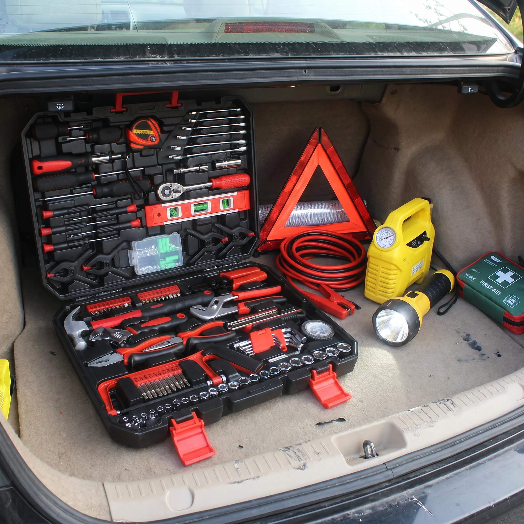 238-teiliges Werkzeugset im flachen Werkzeugkoffer, kompaktes Handwerkzeug Set mit Schloss, universelles Werkzeug für Haushalt Elektro Auto Reparatur DIY, Schwarz+Rot