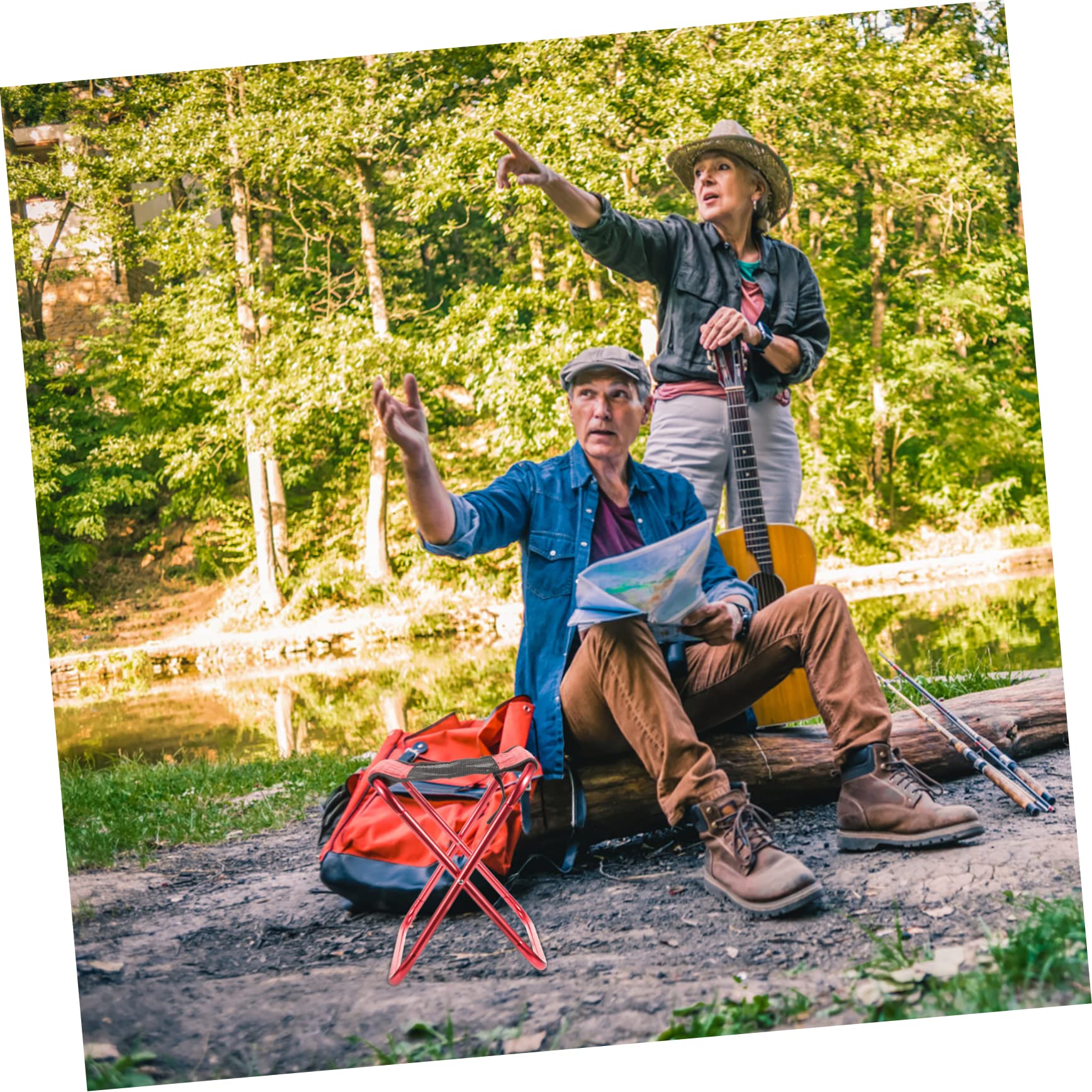 BESTonZON Pieghevole Piccolo Sgabello Portatile Pieghevole Per Giardinaggio Viaggi e Picnic Realizzata Materiali Per