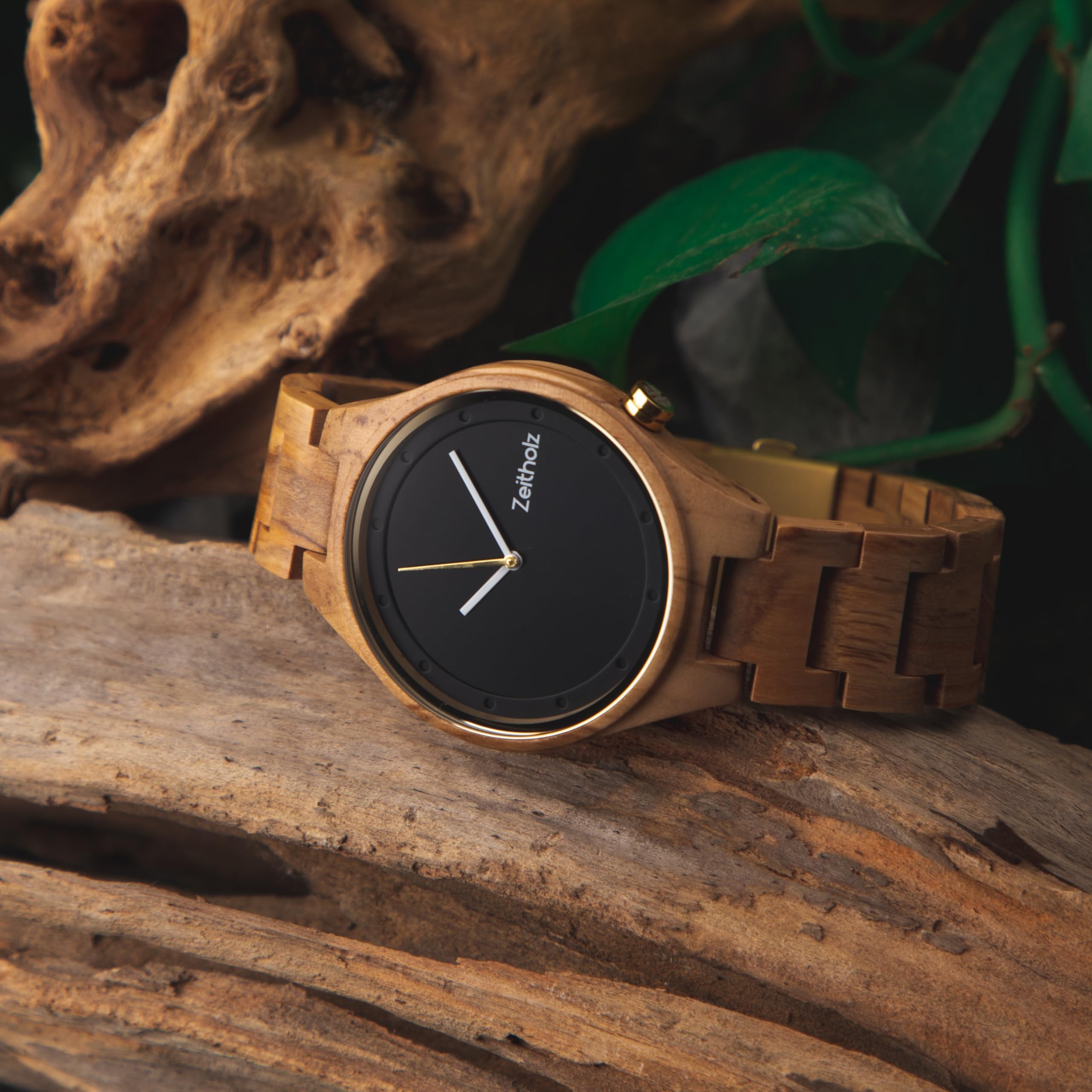 Orologi in legno coppie con incisione gratuita, regali personalizzabili, Stolpen 42mm & Stolpen 36mm. Realizzati in legno naturale con movimento al quarzo giapponese