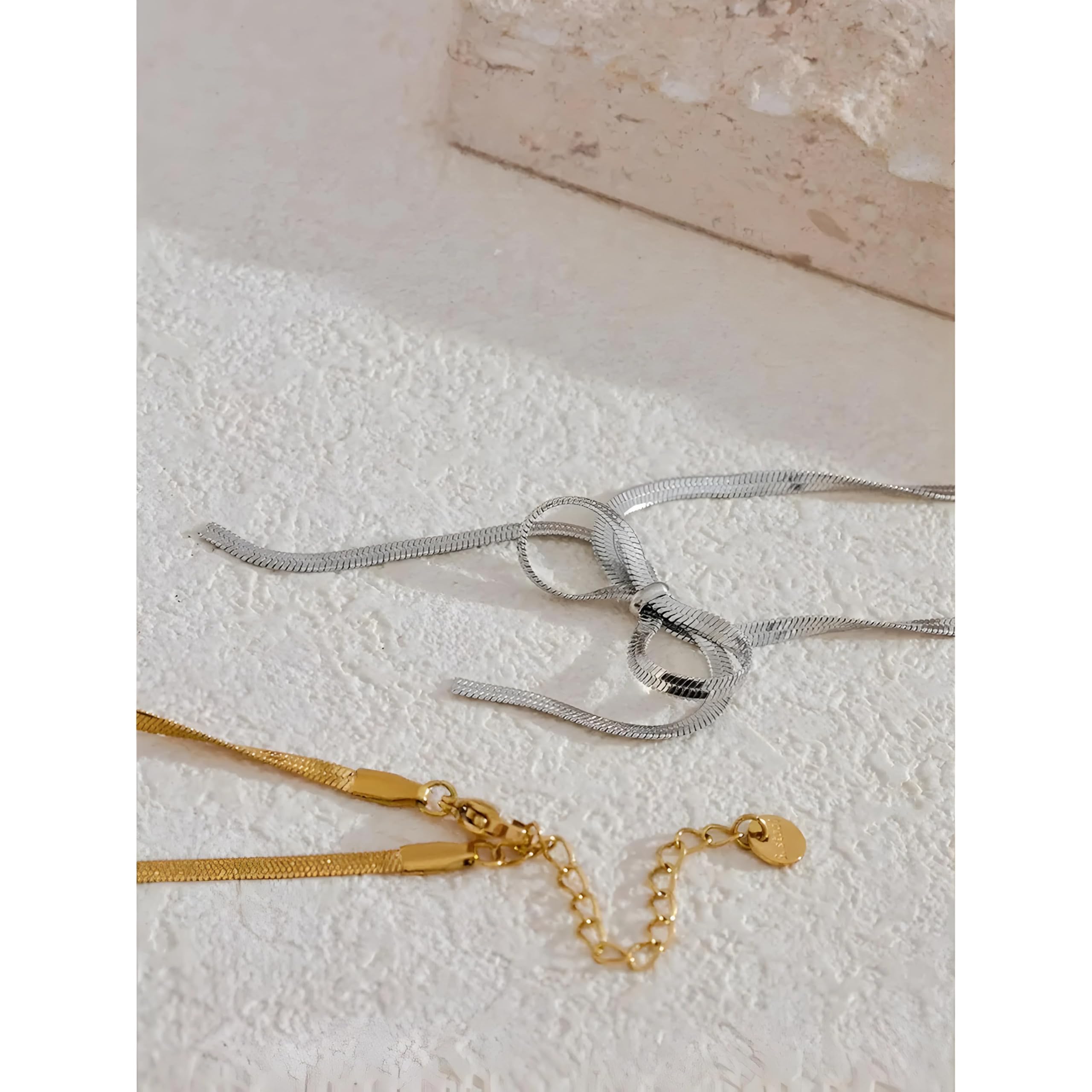 Collar con colgante de cadena de serpiente con lazo de acero inoxidable, joyería chapada en PVD de 18 quilates para mujer-T97